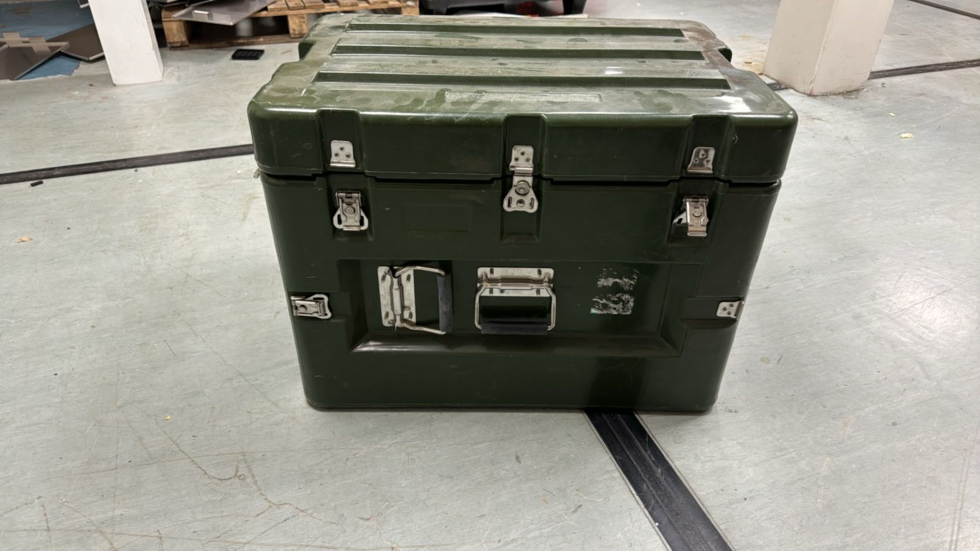 Green Plastic Chest - Image 2 of 5