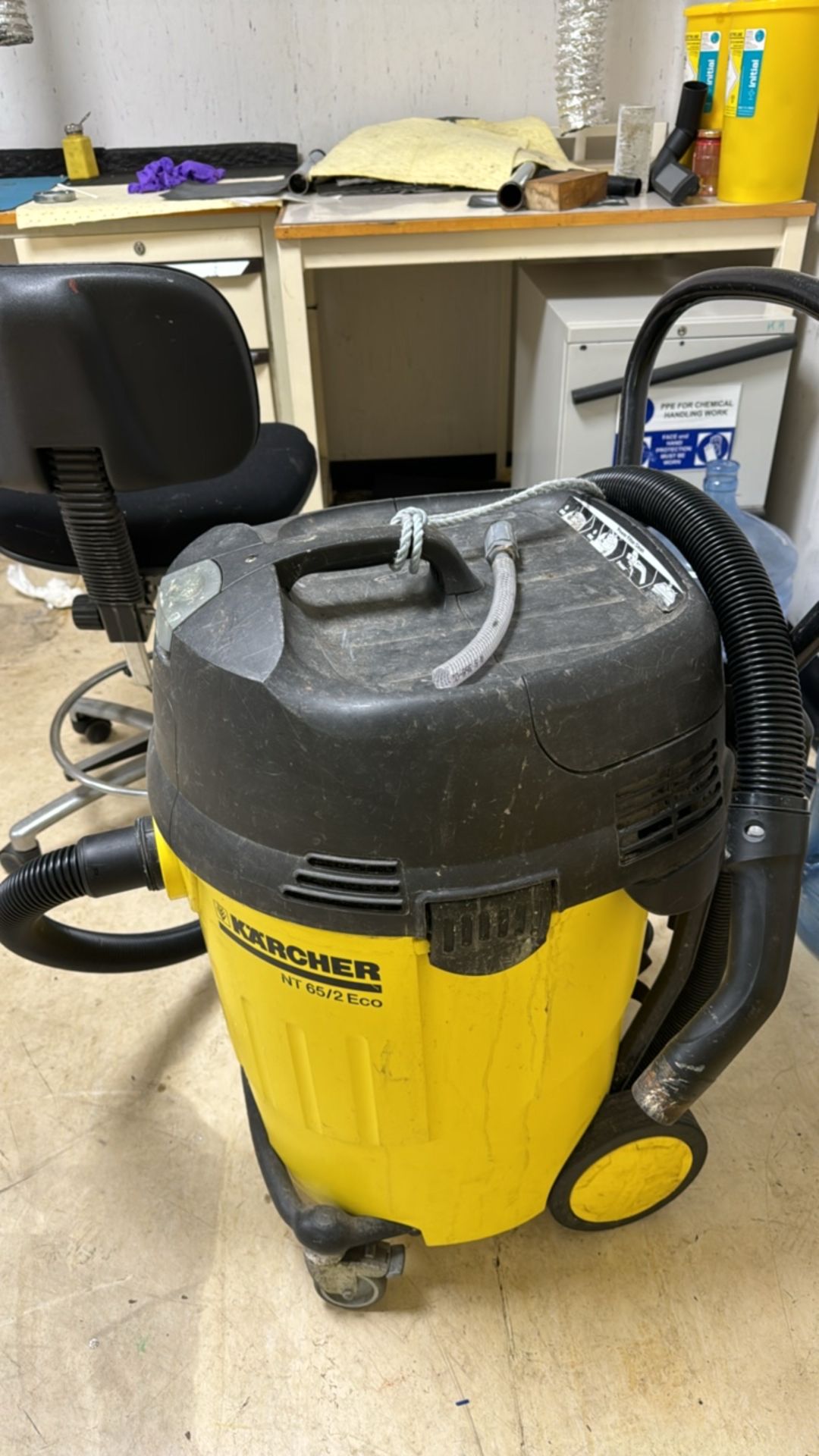 Karcher Industrial Vacuum - Image 2 of 4