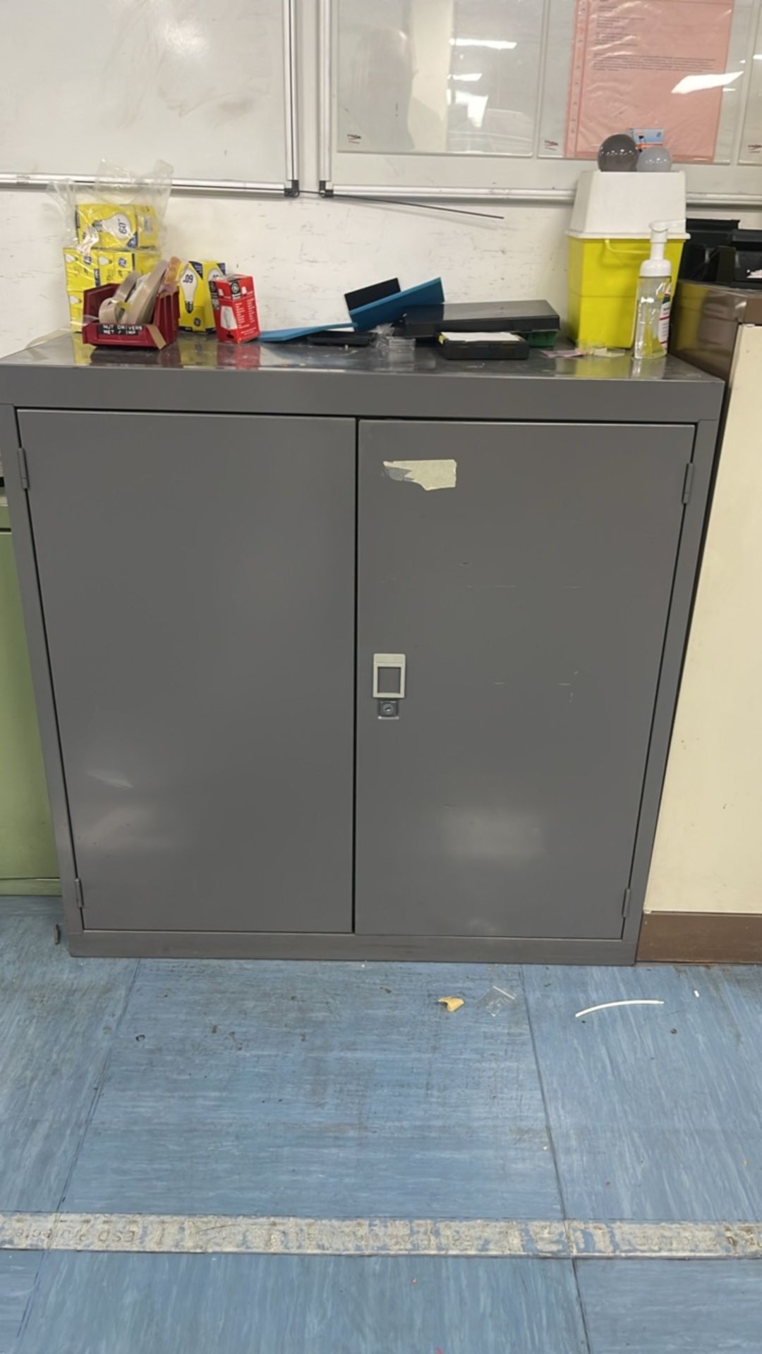 3 x Storage Cabinets - Image 2 of 8