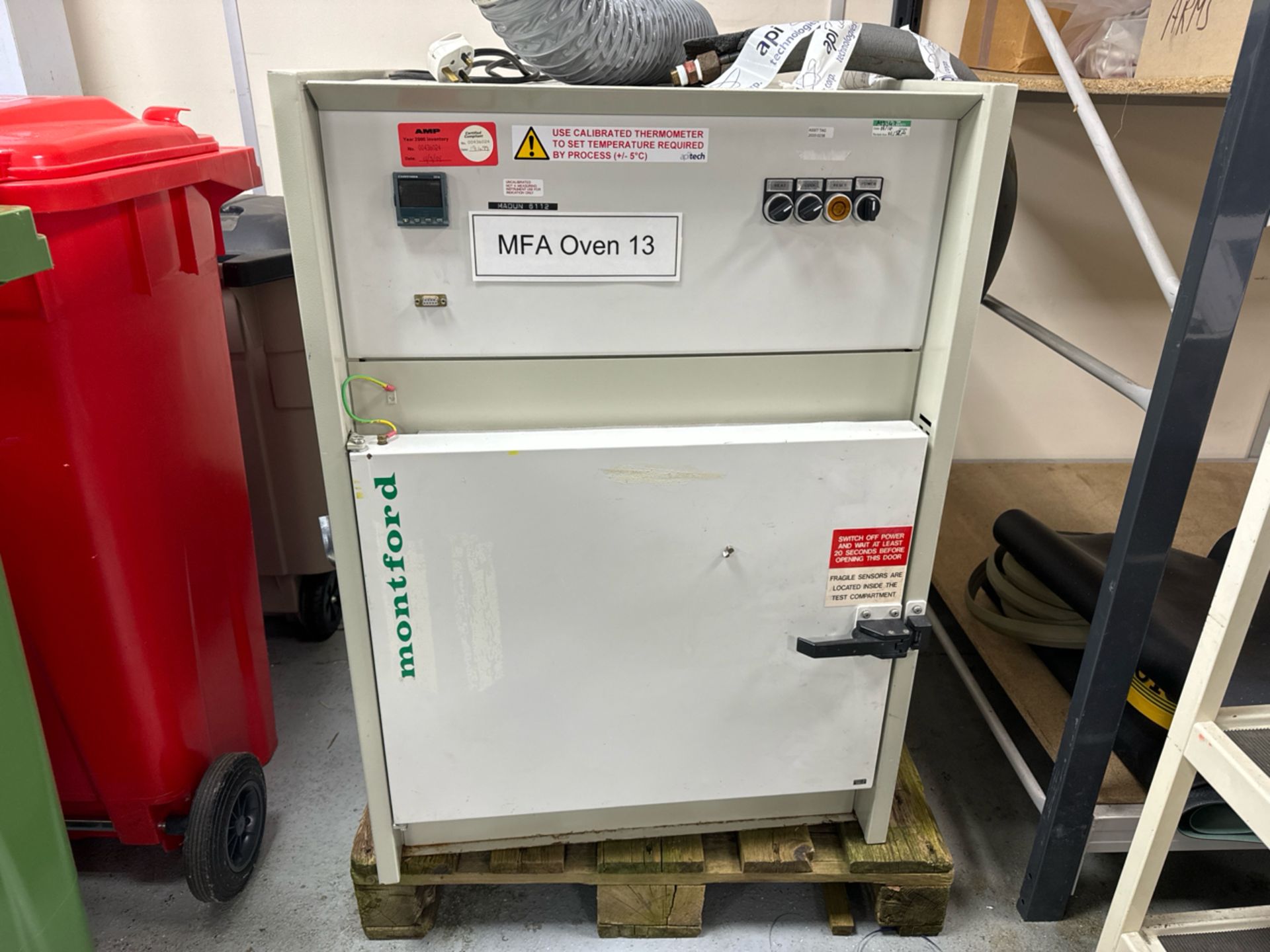 Montford Mini-Cal Bench Top Environmental Test Chamber - Image 5 of 5