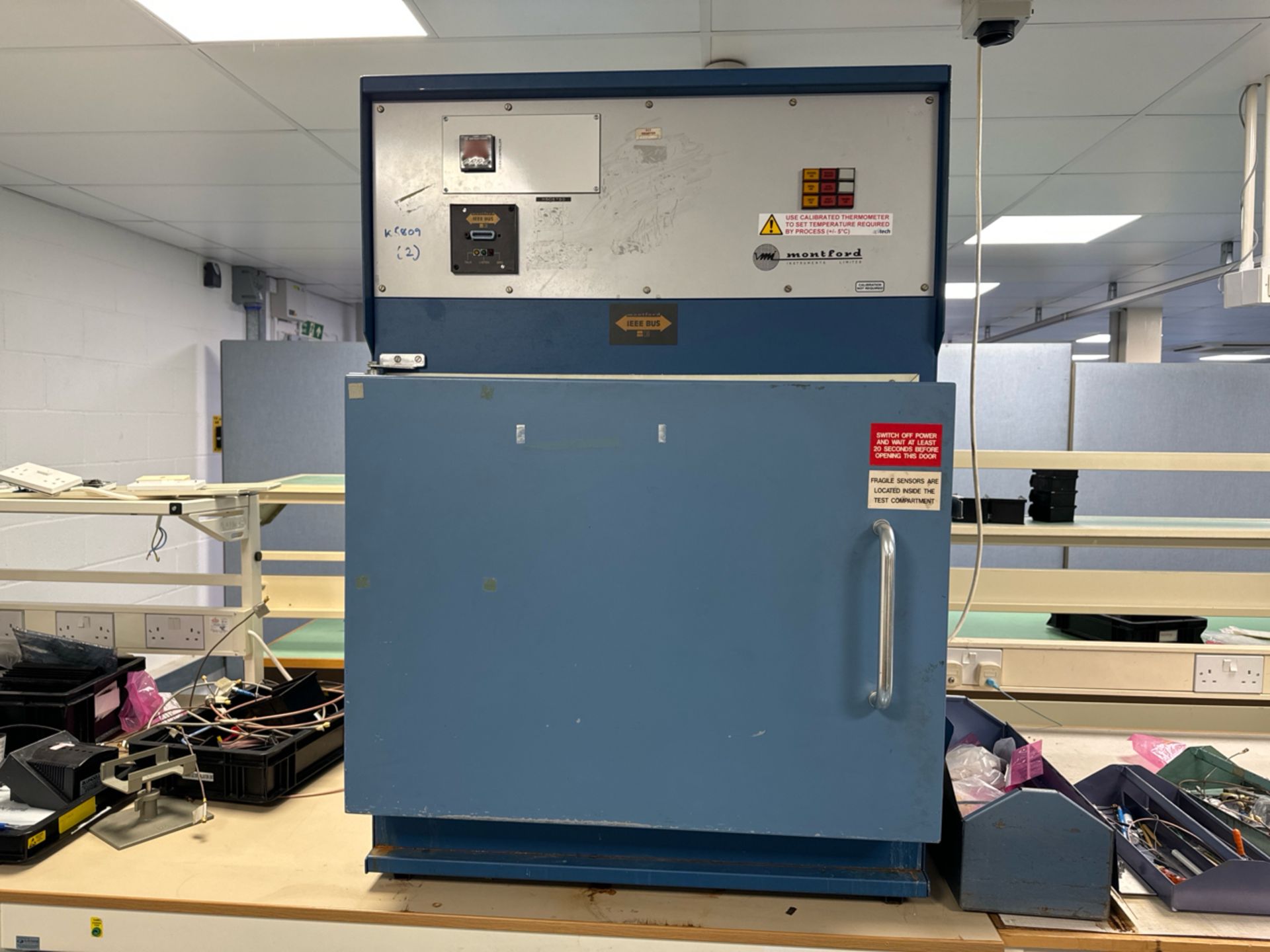 Montford Mini-Lab Bench Top Environmental Test Chamber