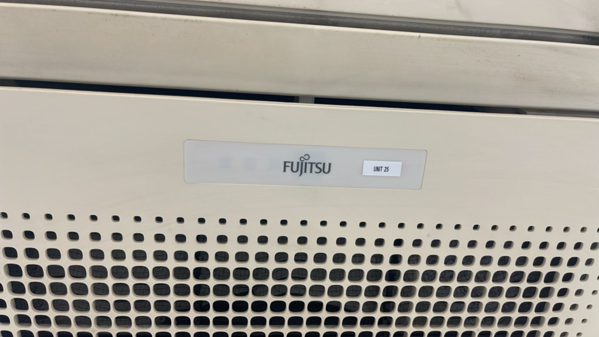 Fujitsu Ceiling Cassette - Image 2 of 3
