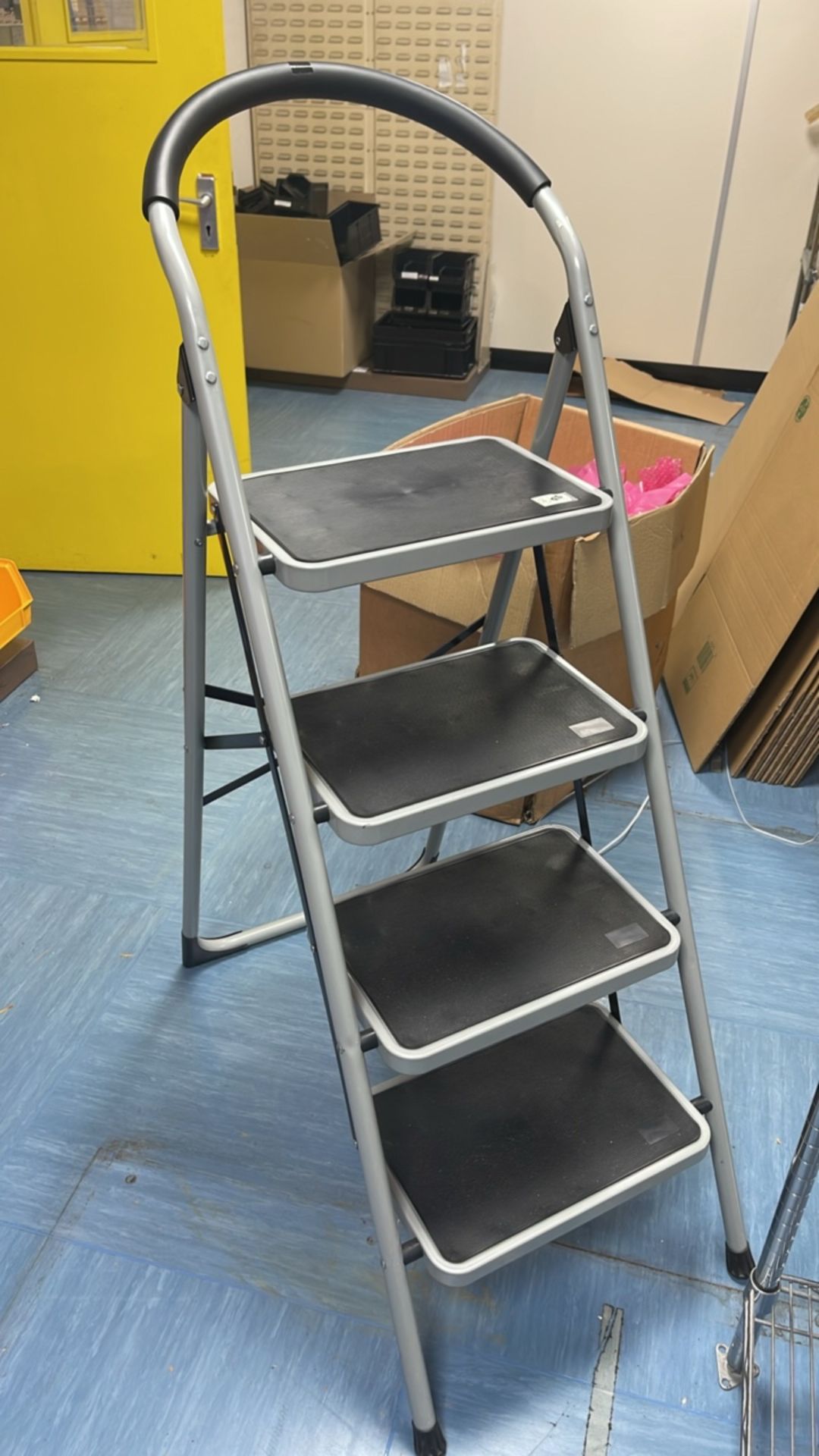 Step Ladders - Image 2 of 2