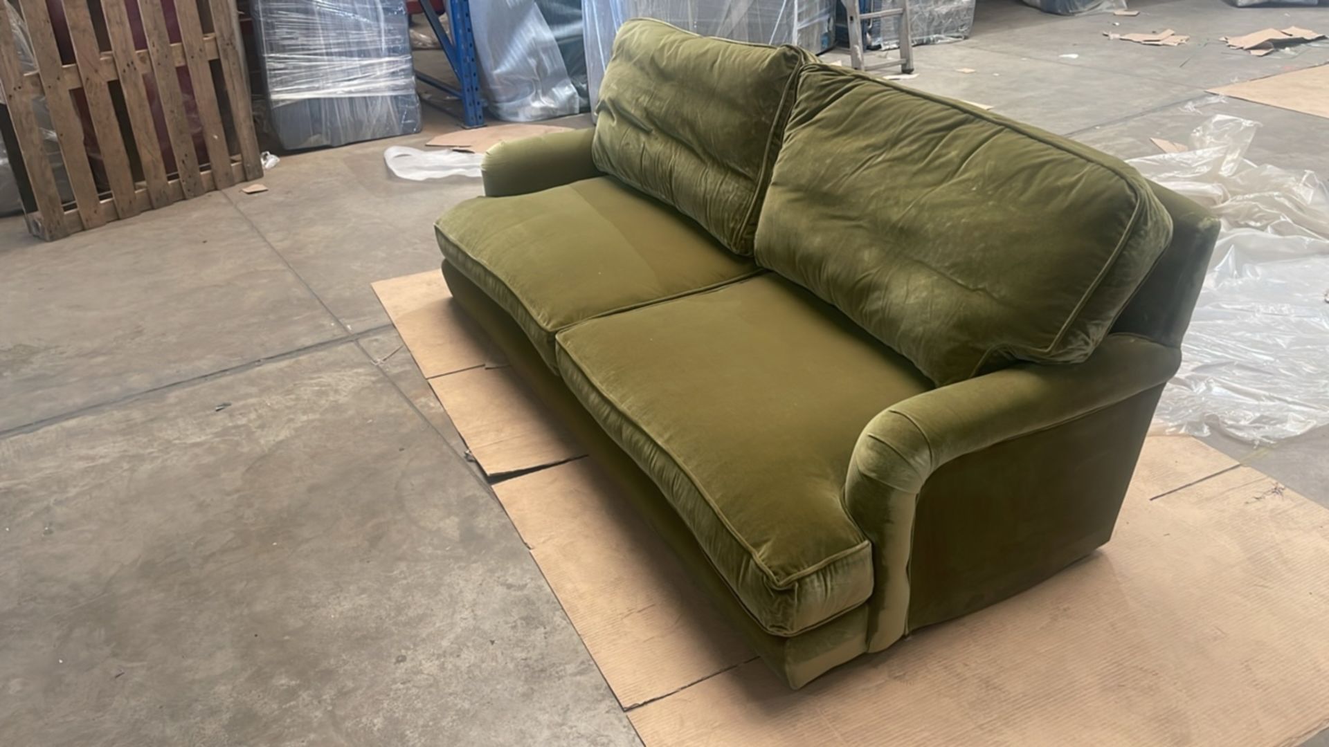 Bluebell 3 Seat Sofa In Olive Cotton Matt Velvet RRP - £2620 - Image 3 of 6