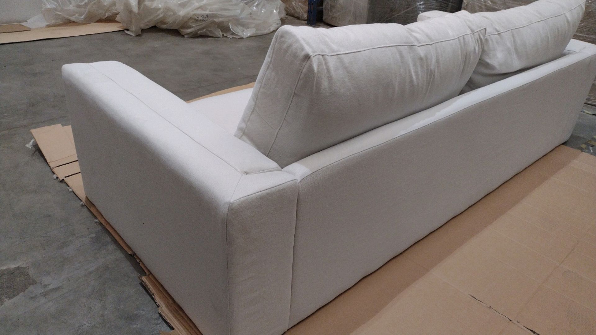 Costello 3 Seat Sofa In Alabaster Brushed Linen Cotton RRP - £1840 - Image 9 of 11