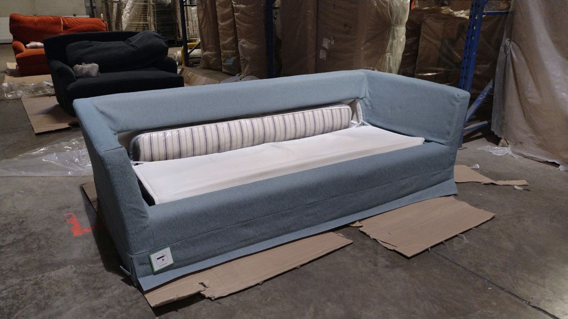 Otto 3 Seat Sofa Bed - Image 5 of 8