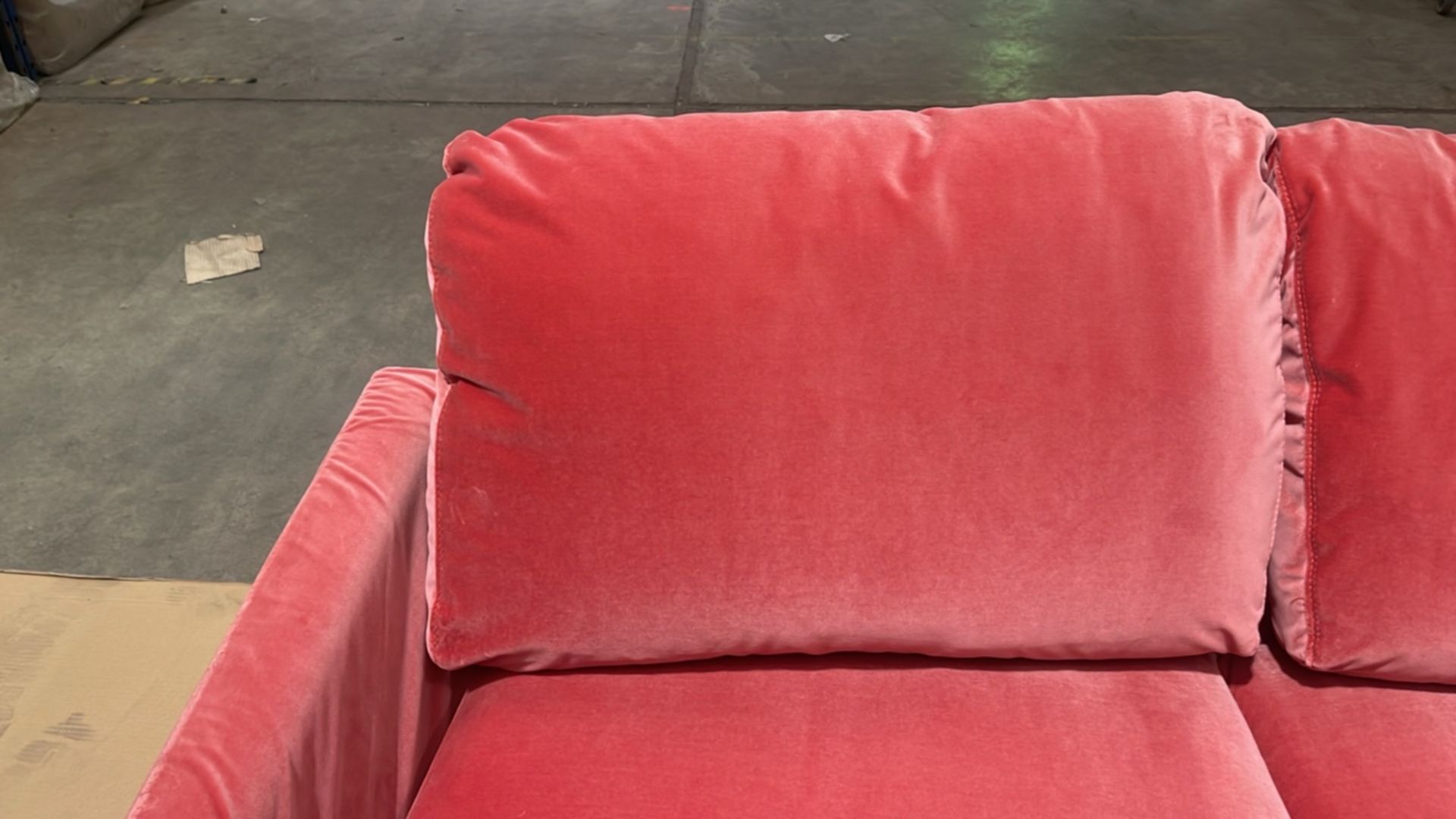 Otto 2 Seat Sofa Bed In Dusty Rose Cotton Matt Velvet RRP - £2660 - Image 4 of 7