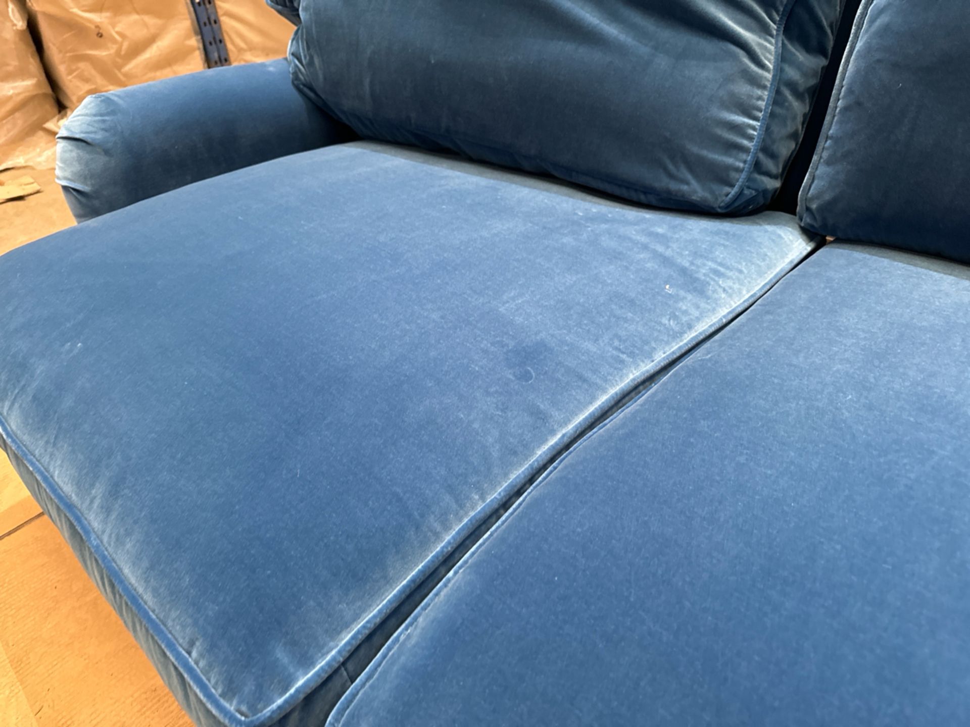 Bluebell 2.5 Seat Sofa Bed In Bahama Cotton Matt Velvet RRP - £2800 - Image 7 of 7