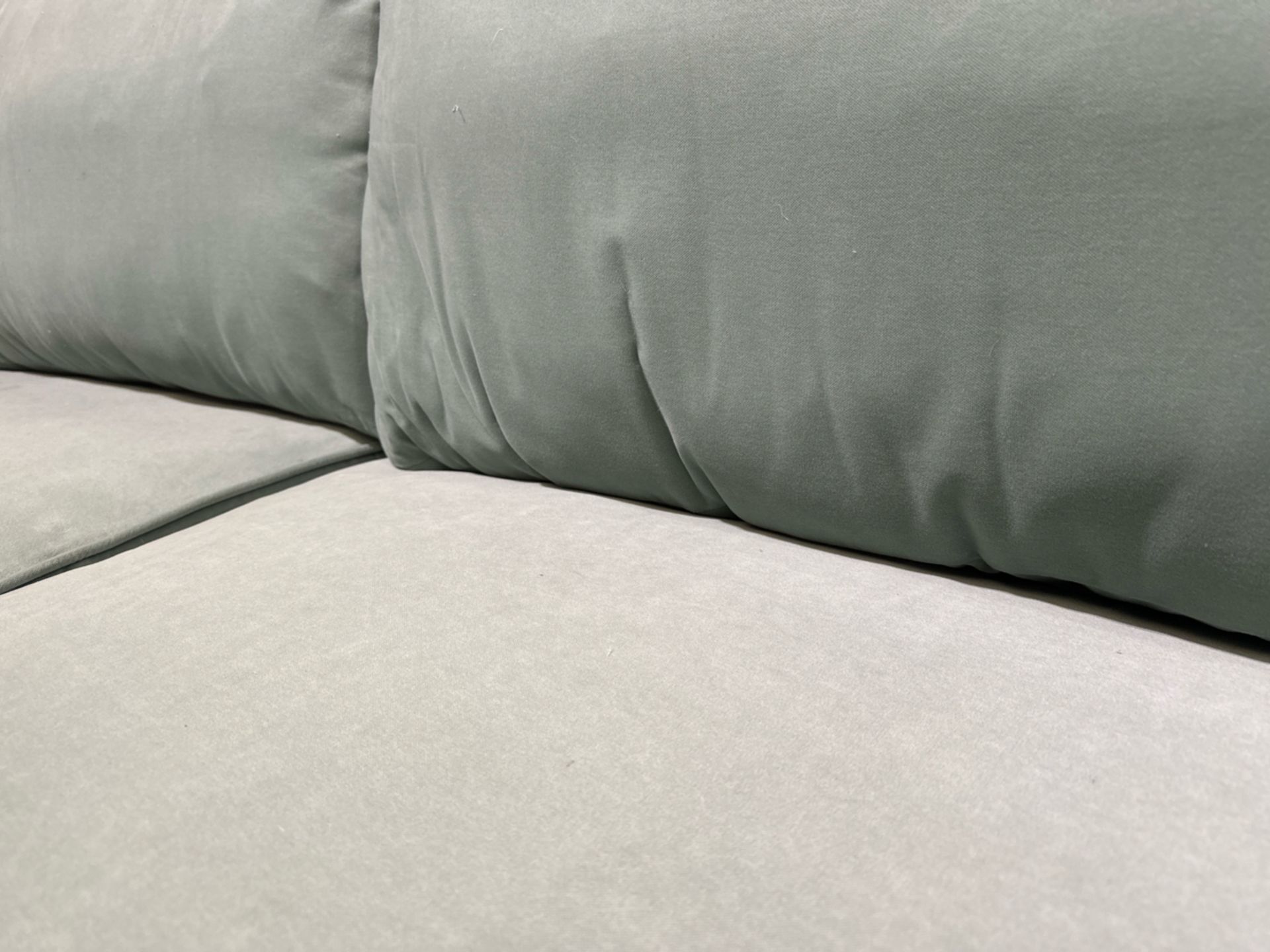 Bluebell Premium Comfort 3 Seat Sofa Bed In Sage Smart Velvet RRP - £3570 - Image 5 of 6