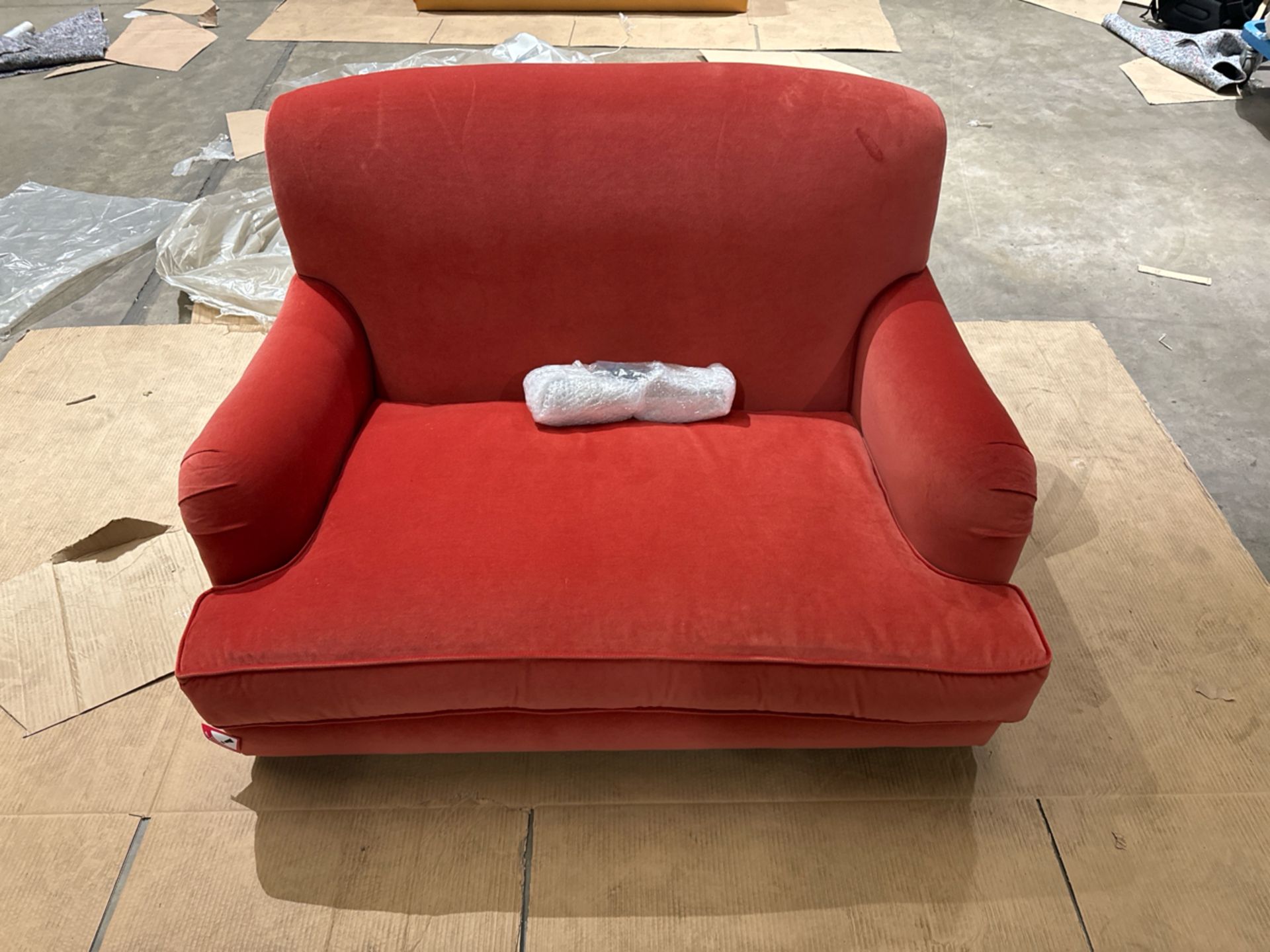 Snowdrop Loveseat In Wild Raspberry Smart Velvet RRP - £1470 - Image 3 of 6