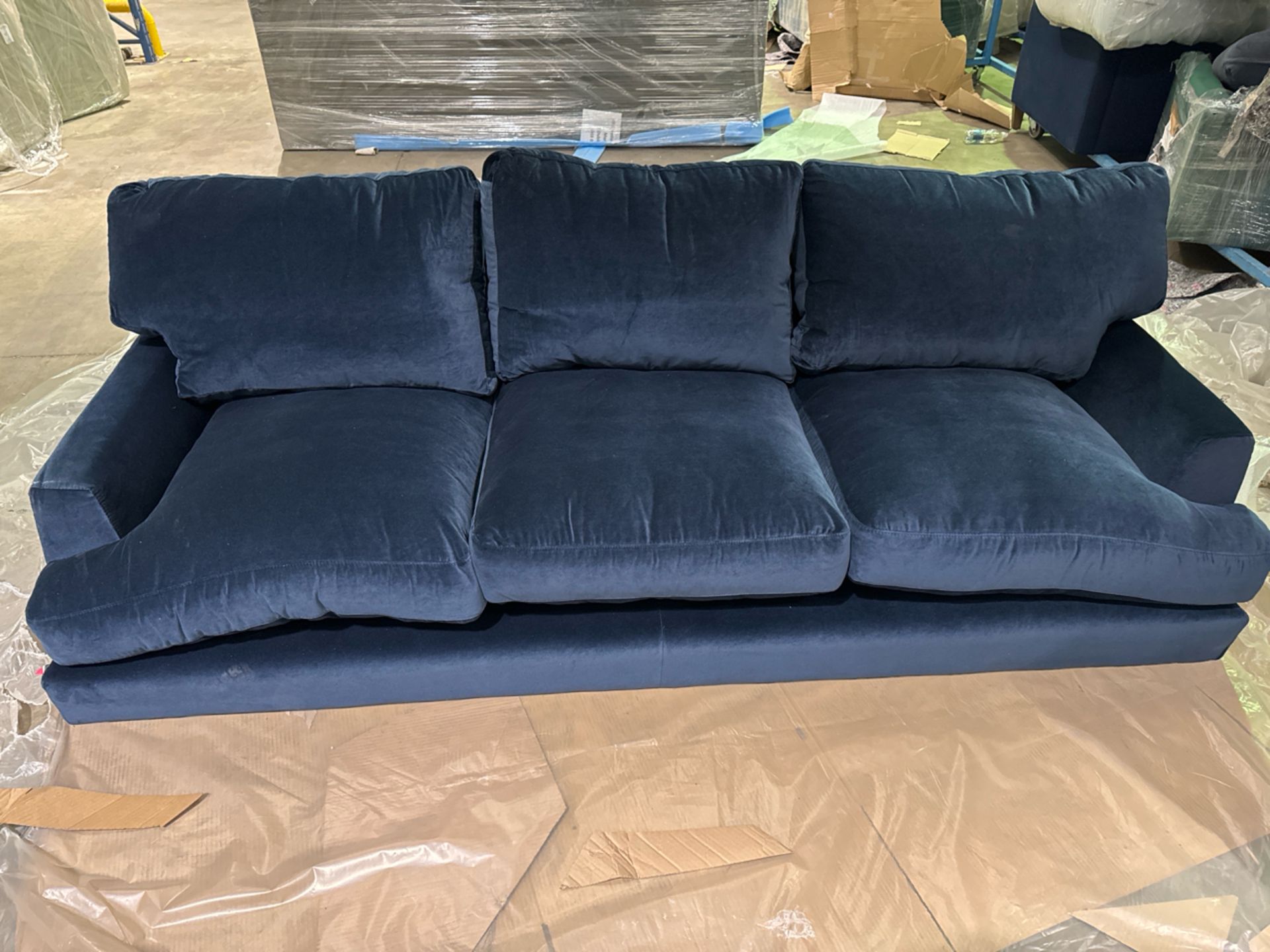 Isla 4 Seat Sofa In Cruise Smart Velvet RRP - £3190 - Bild 2 aus 5