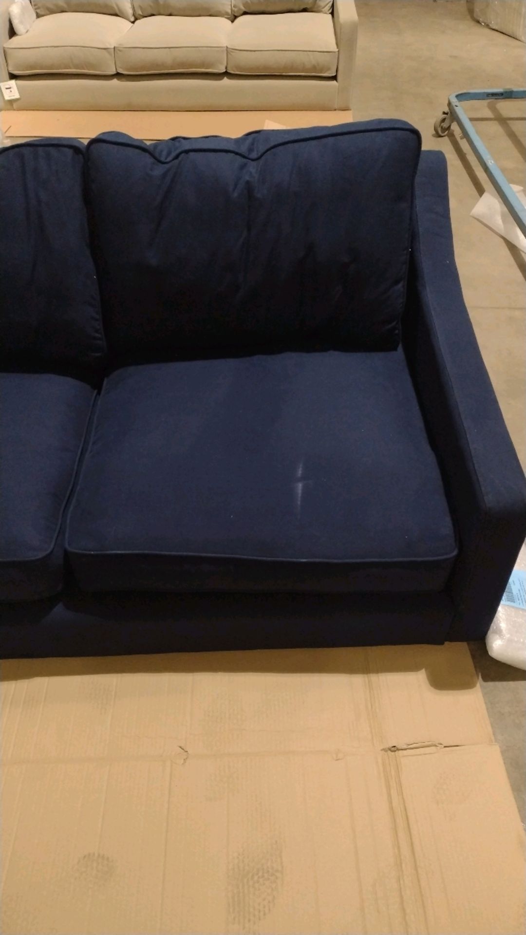Iggy 3 Seat Sofa - Image 6 of 10