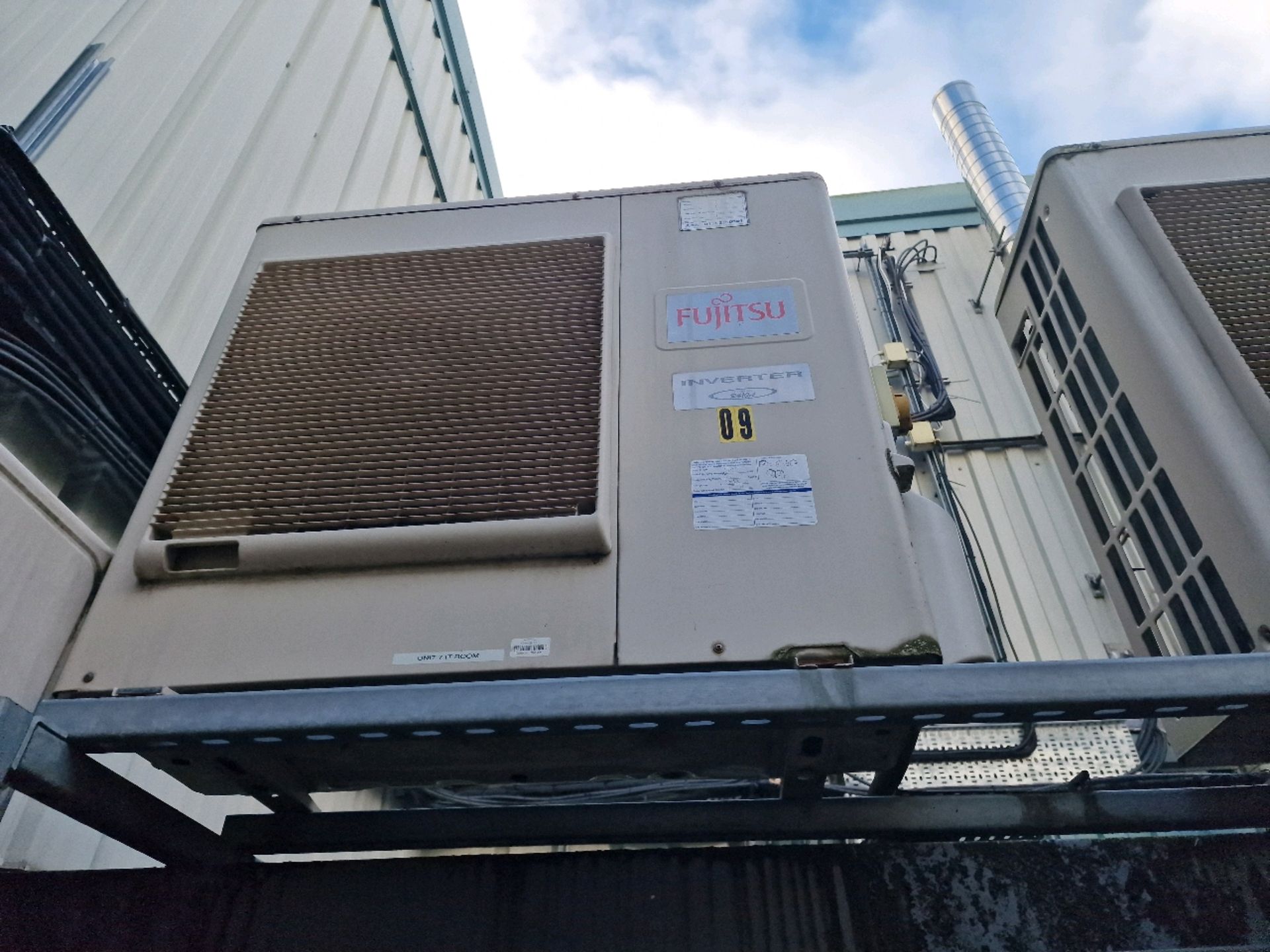 Fujitsu Outdoor Aircon Unit