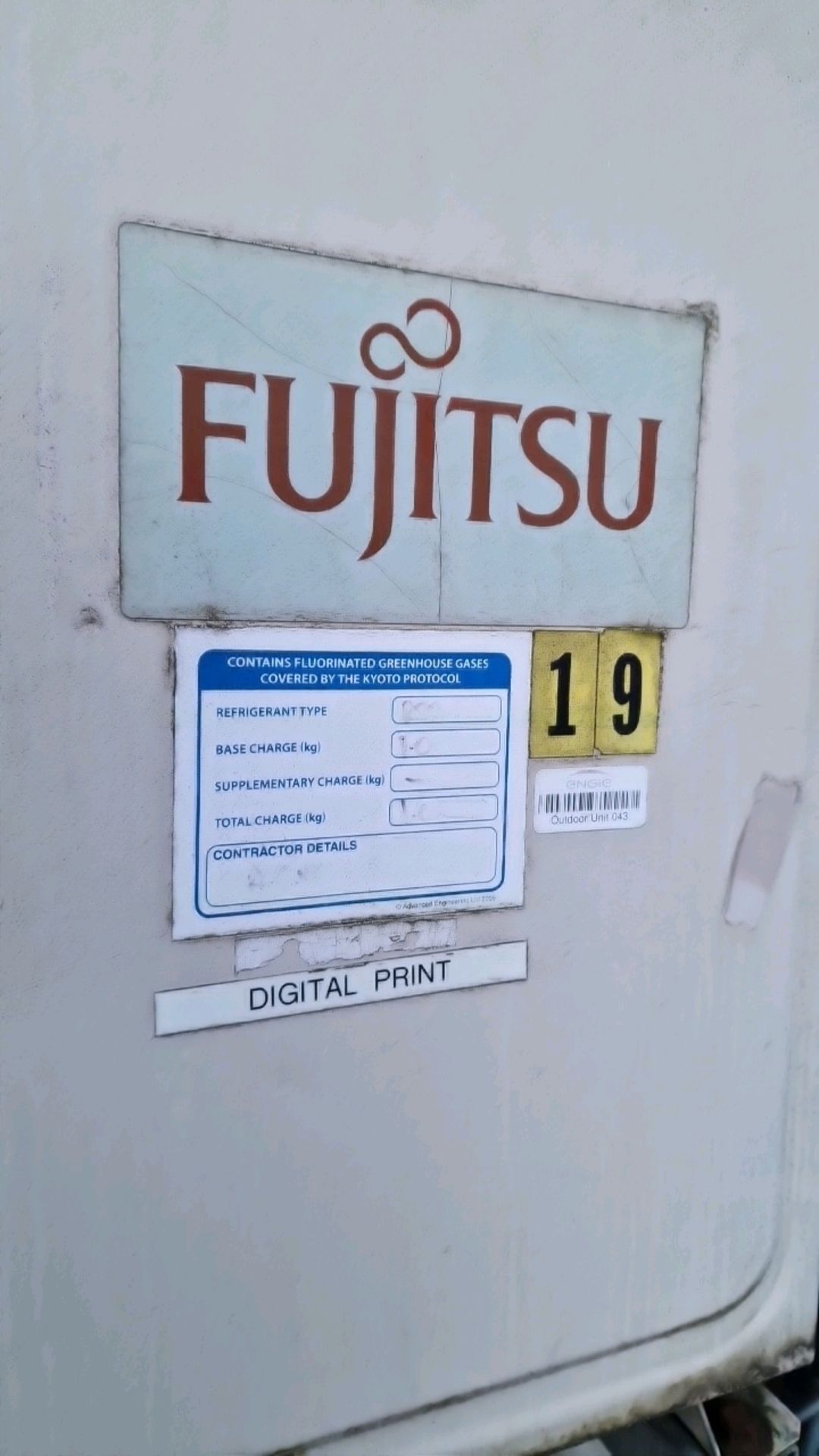 Fujitsu Outdoor Aircon Unit - Image 2 of 3
