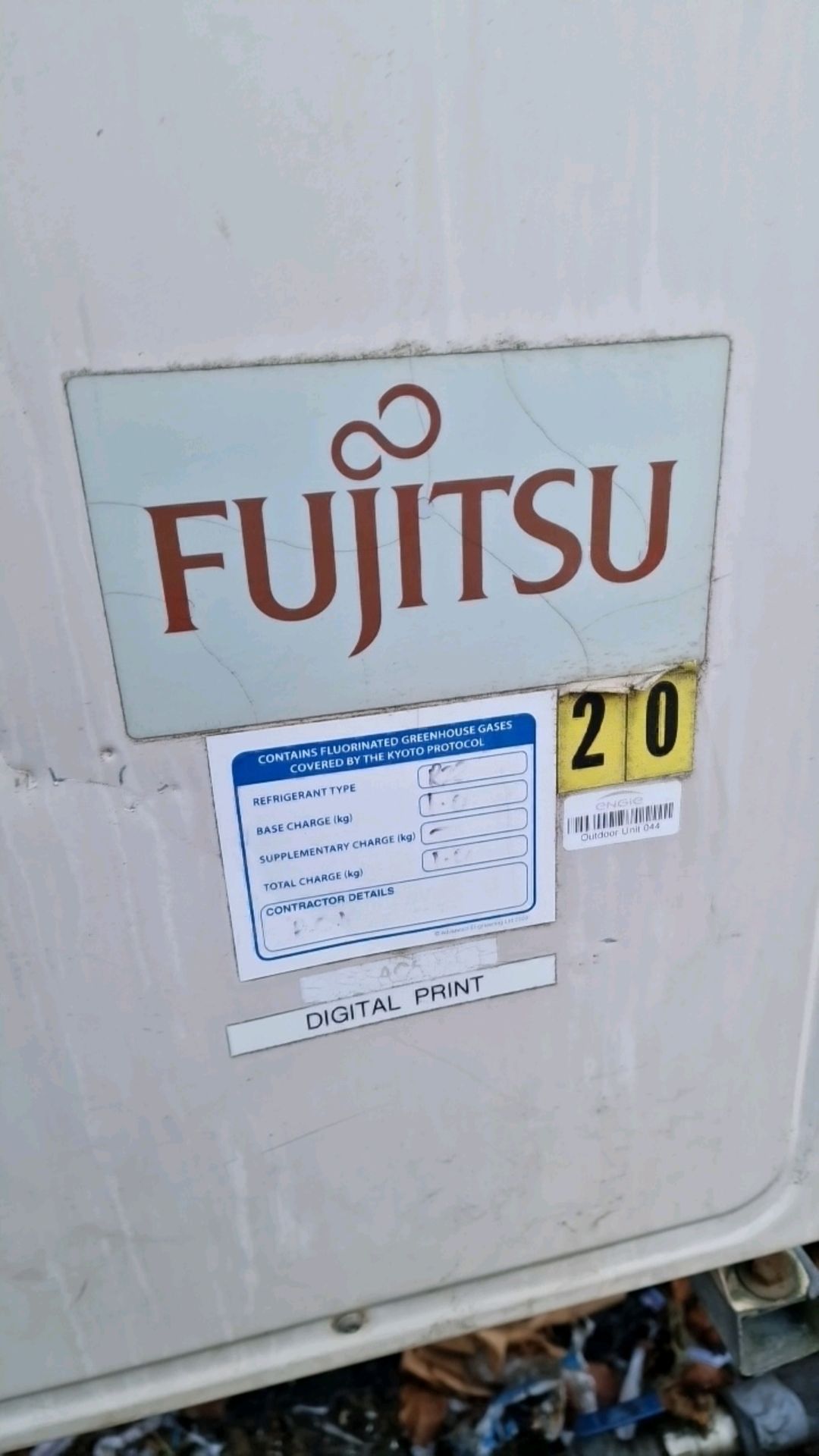 Fujitsu Outdoor Aircon Unit - Image 2 of 3