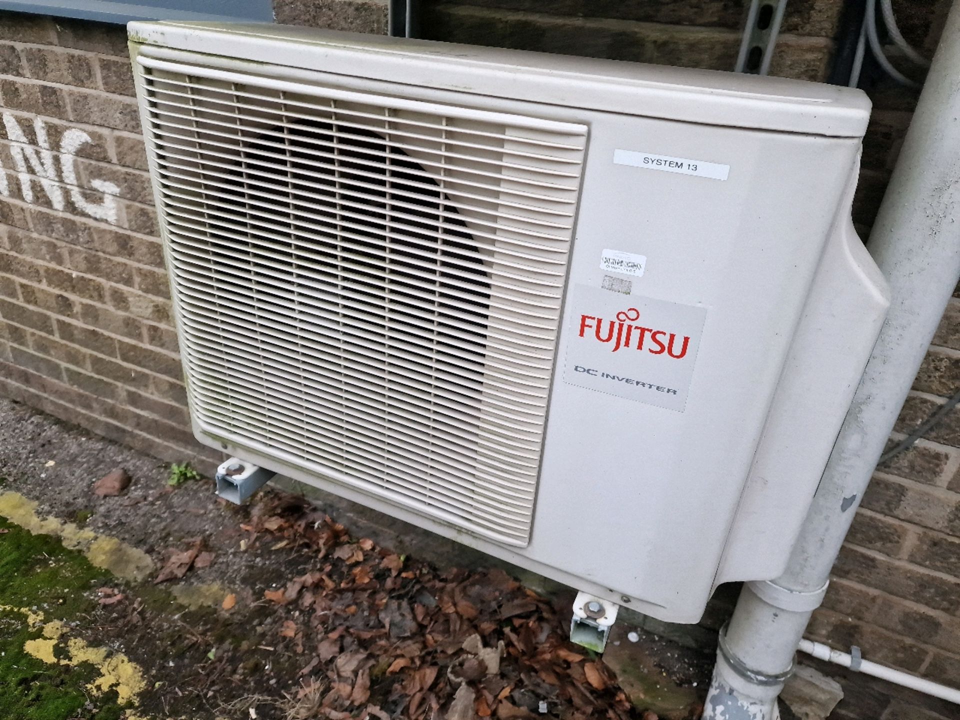 Fujitsu Outdoor Aircon Unit