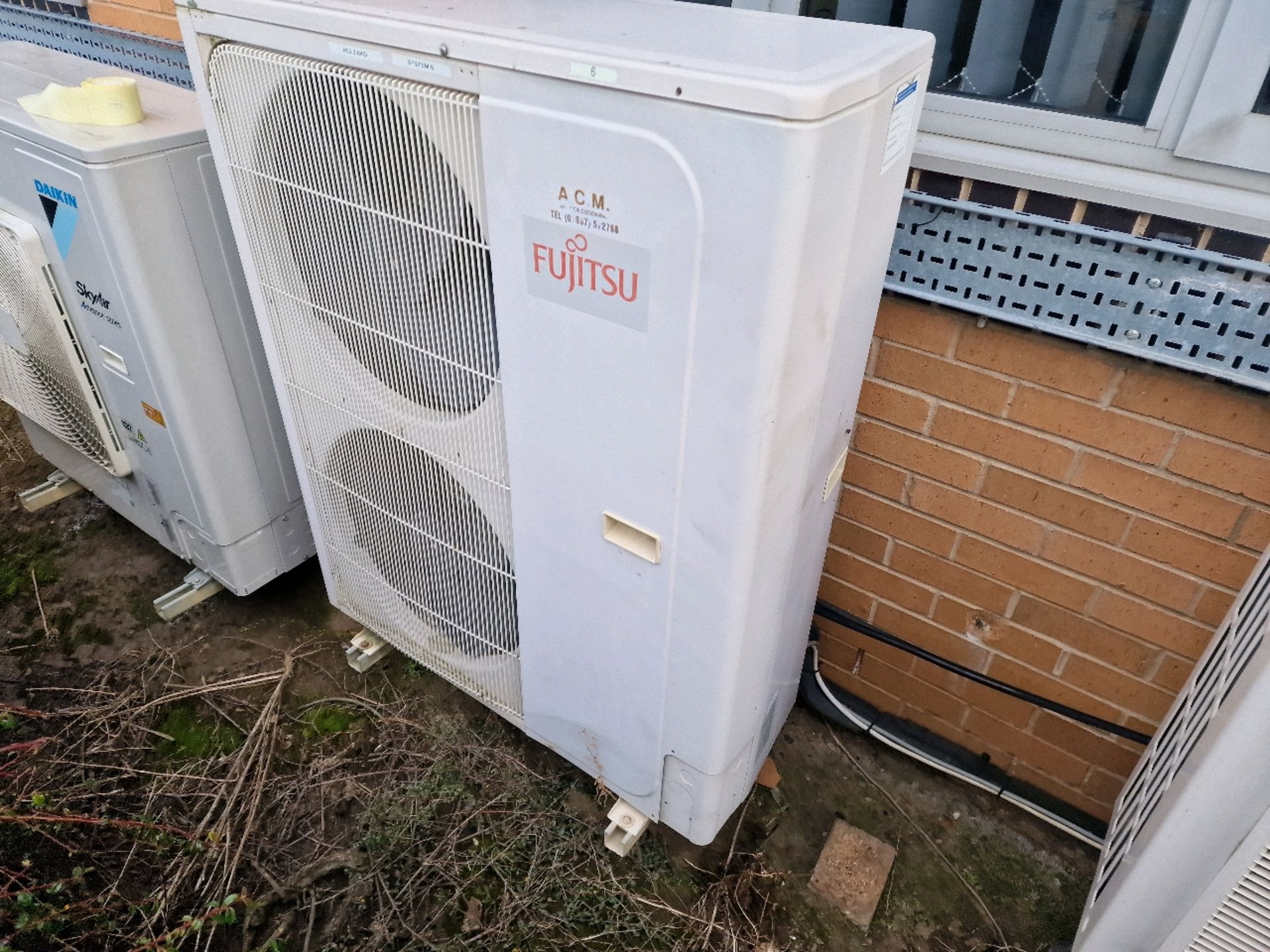 Fujitsu Outdoor Aircon Unit