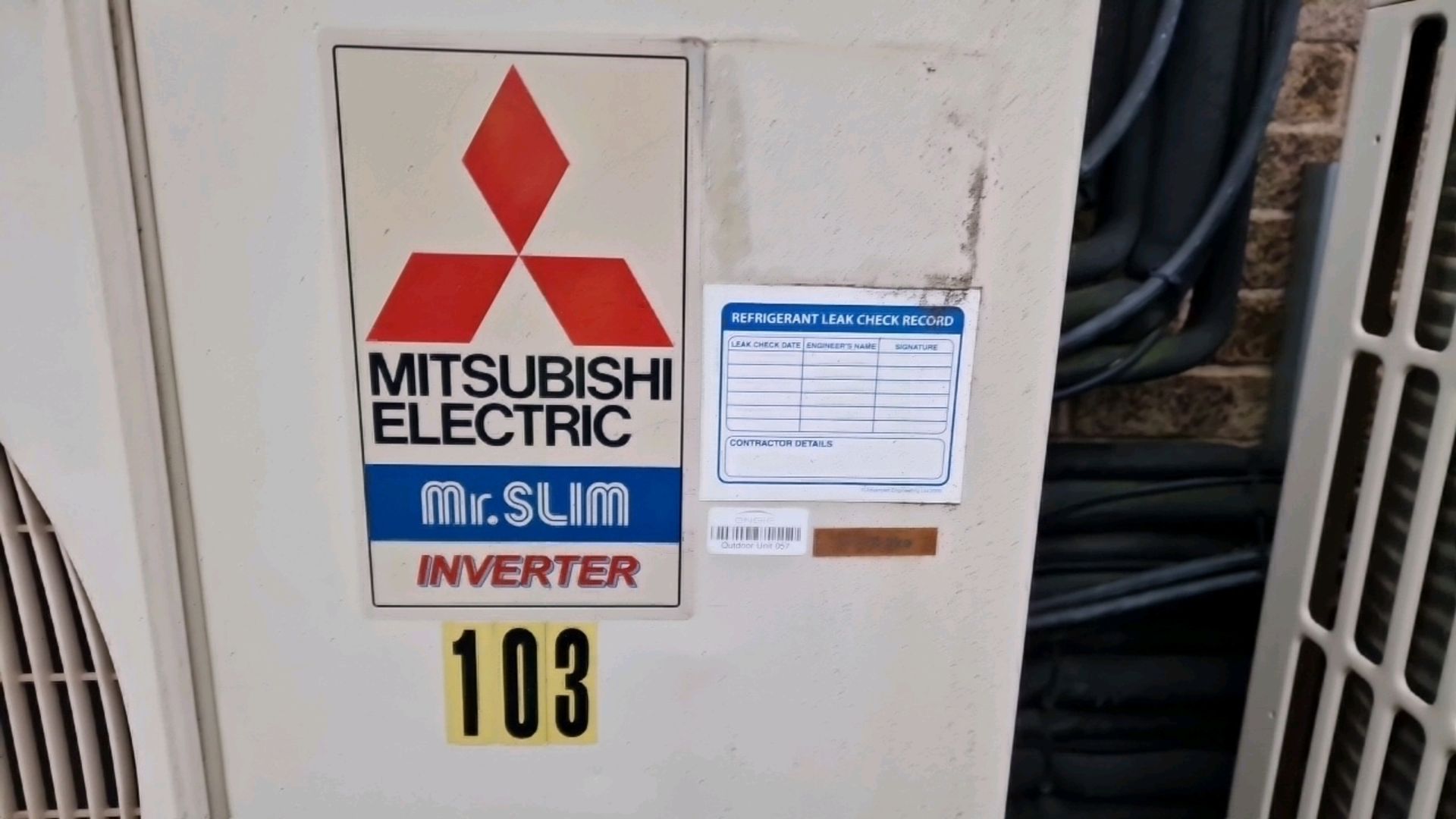 Mitsubishi Outdoor Aircon Unit - Image 2 of 3