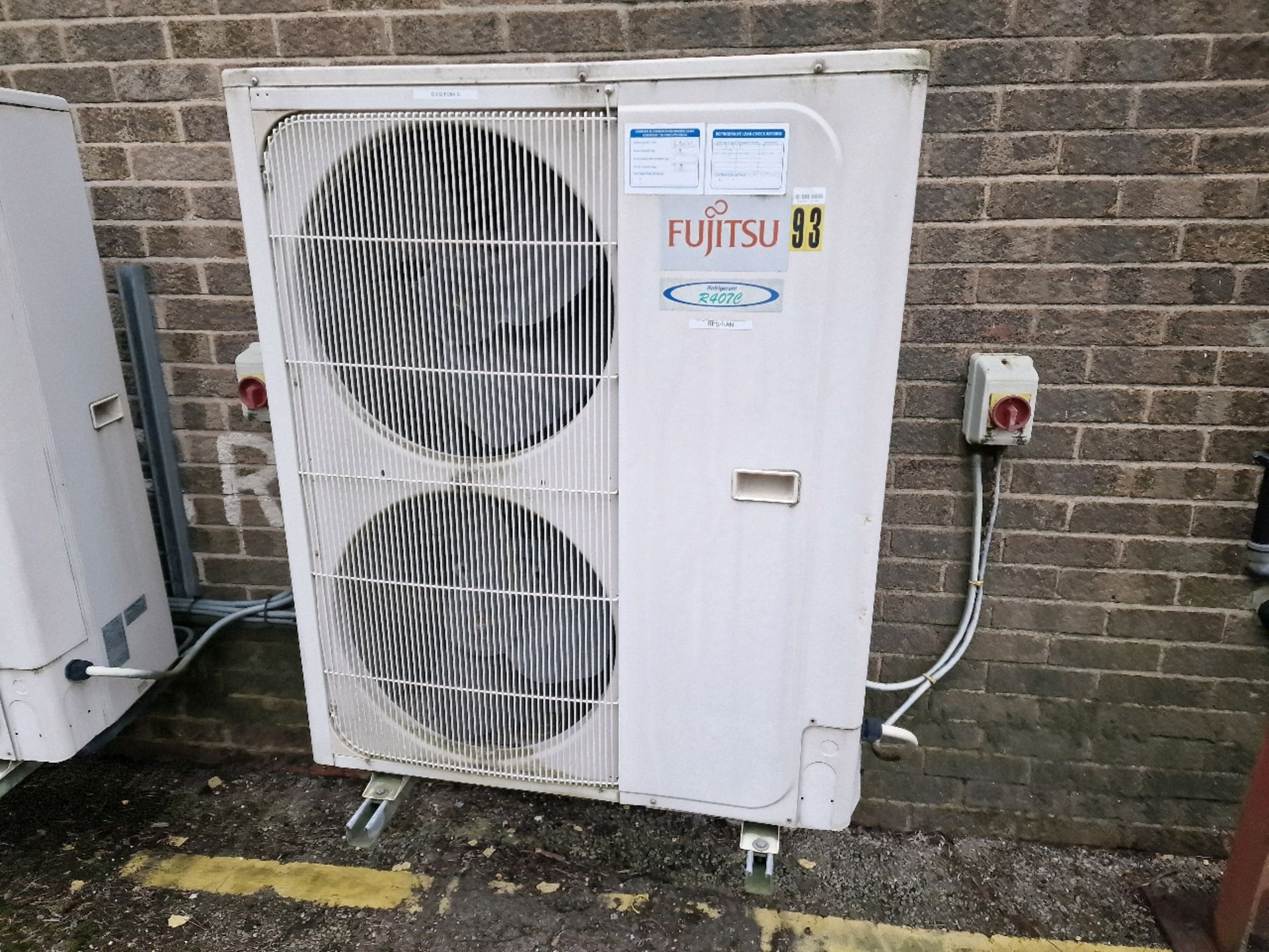 Fujitsu Outdoor Aircon Unit