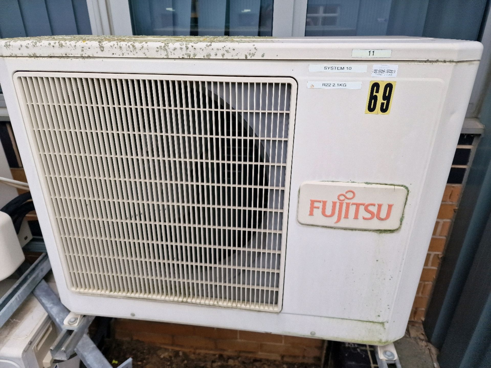 Fujitsu Outdoor Aircon Unit