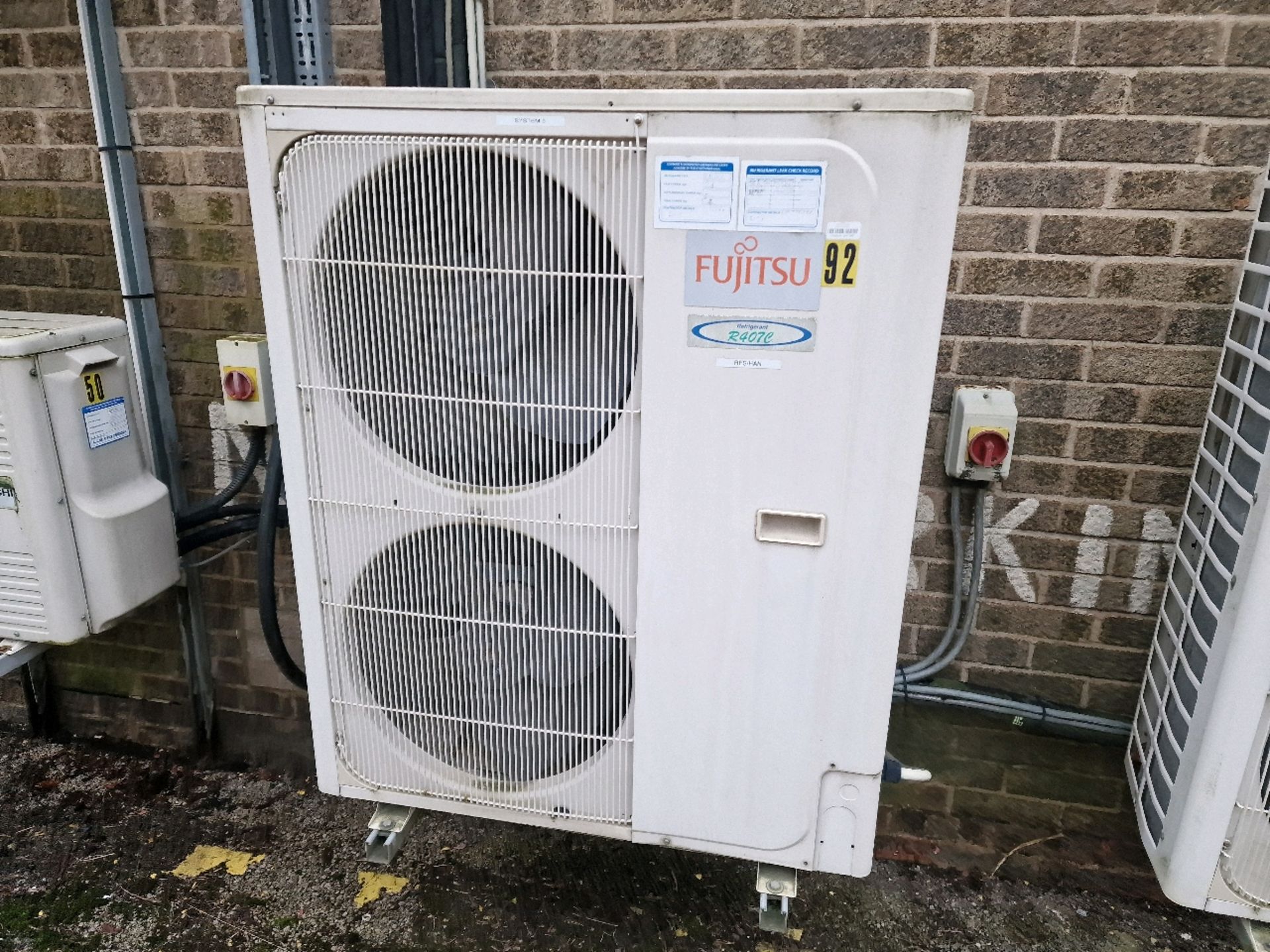 Fujitsu Outdoor Aircon Unit