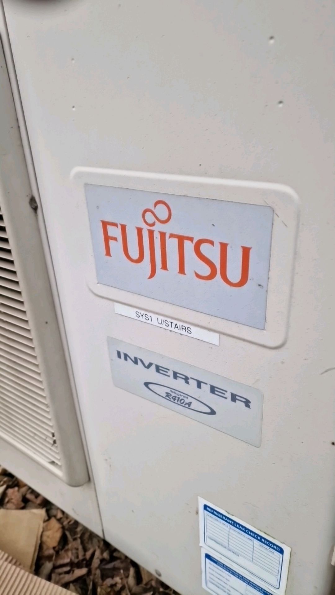 Fujitsu Outdoor Aircon Unit - Bild 3 aus 4