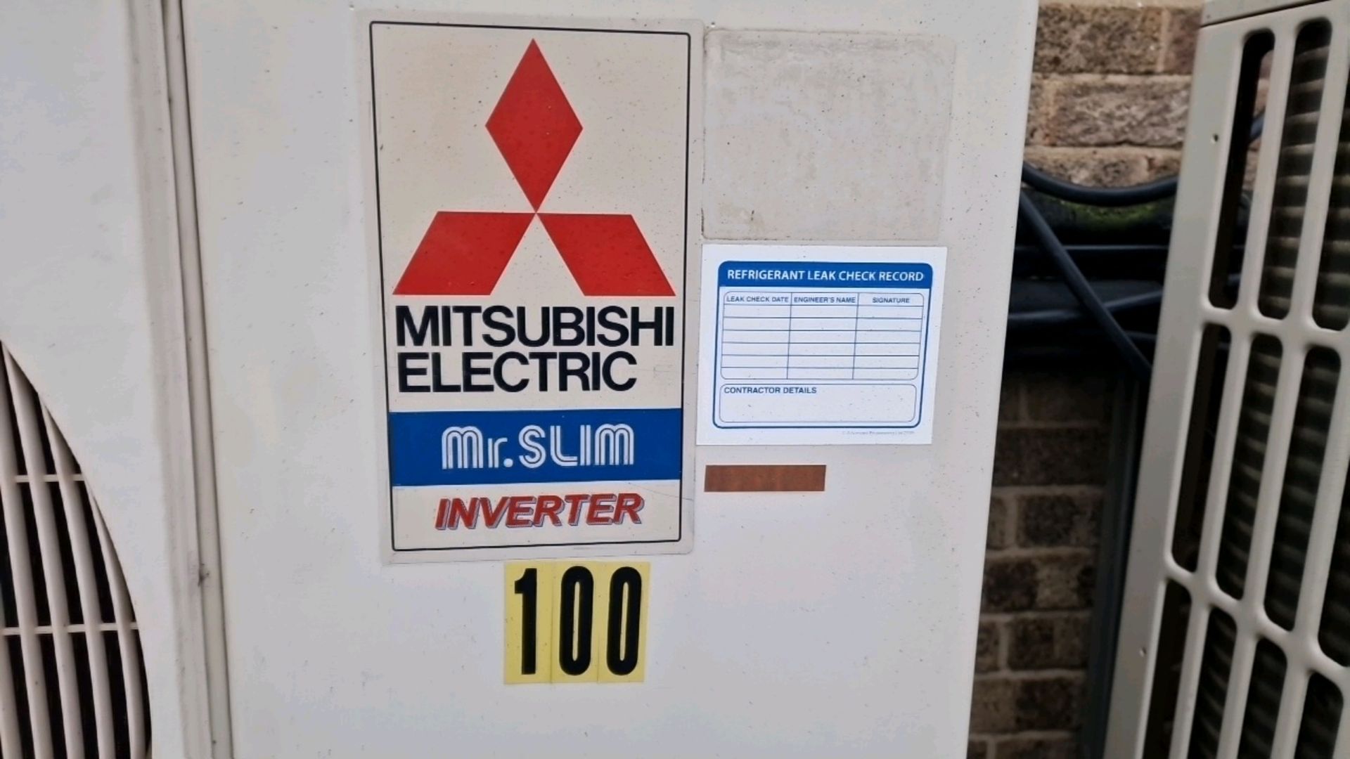 Mitsubishi Outdoor Aircon Unit - Image 2 of 3