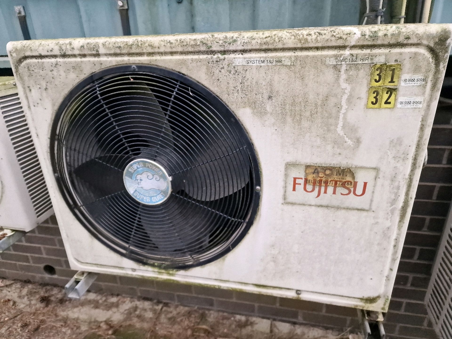 Fujitsu Outdoor Aircon Unit