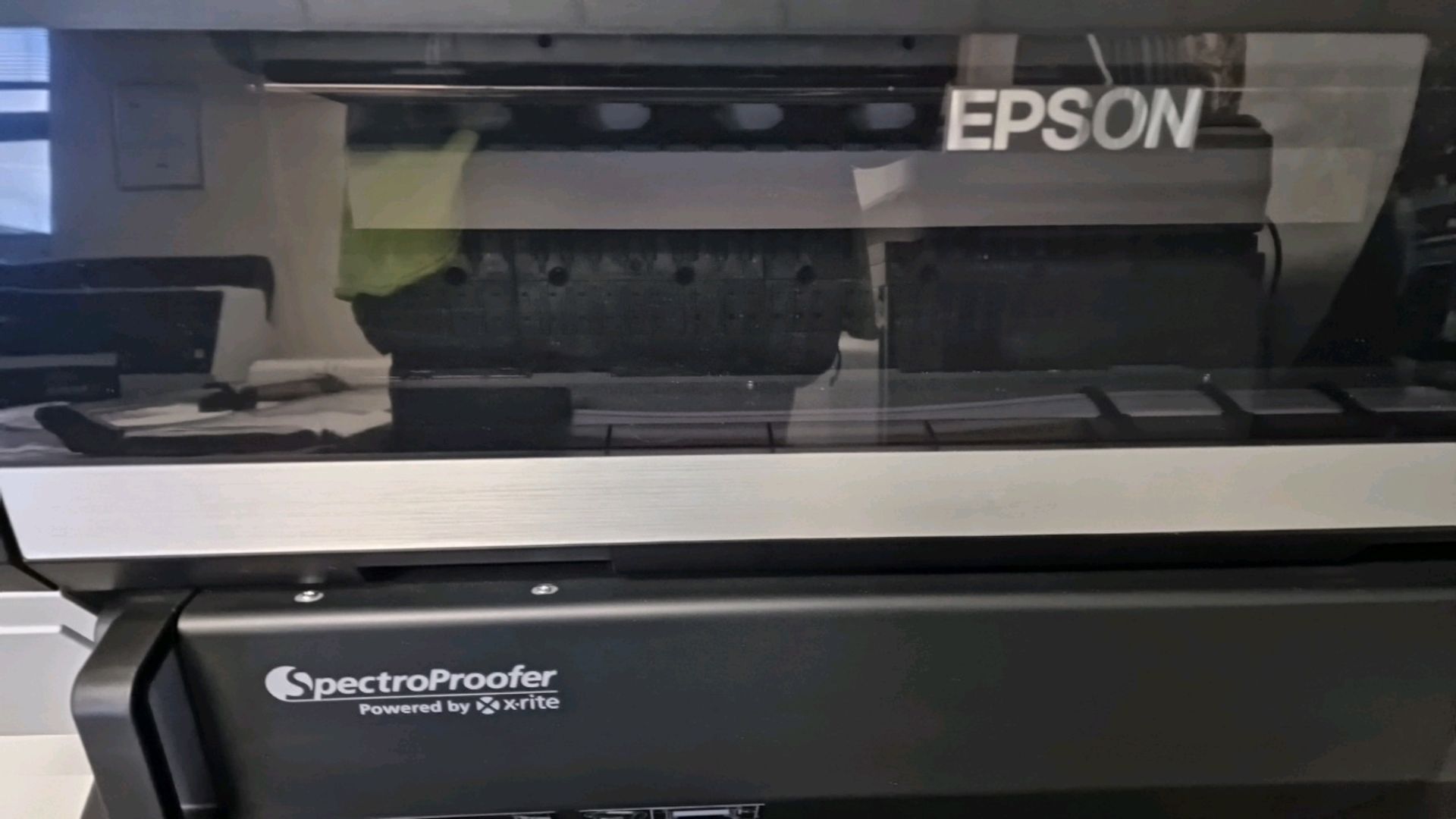 Epson SureColor SC-P7000 Spectro Printer - Bild 4 aus 7