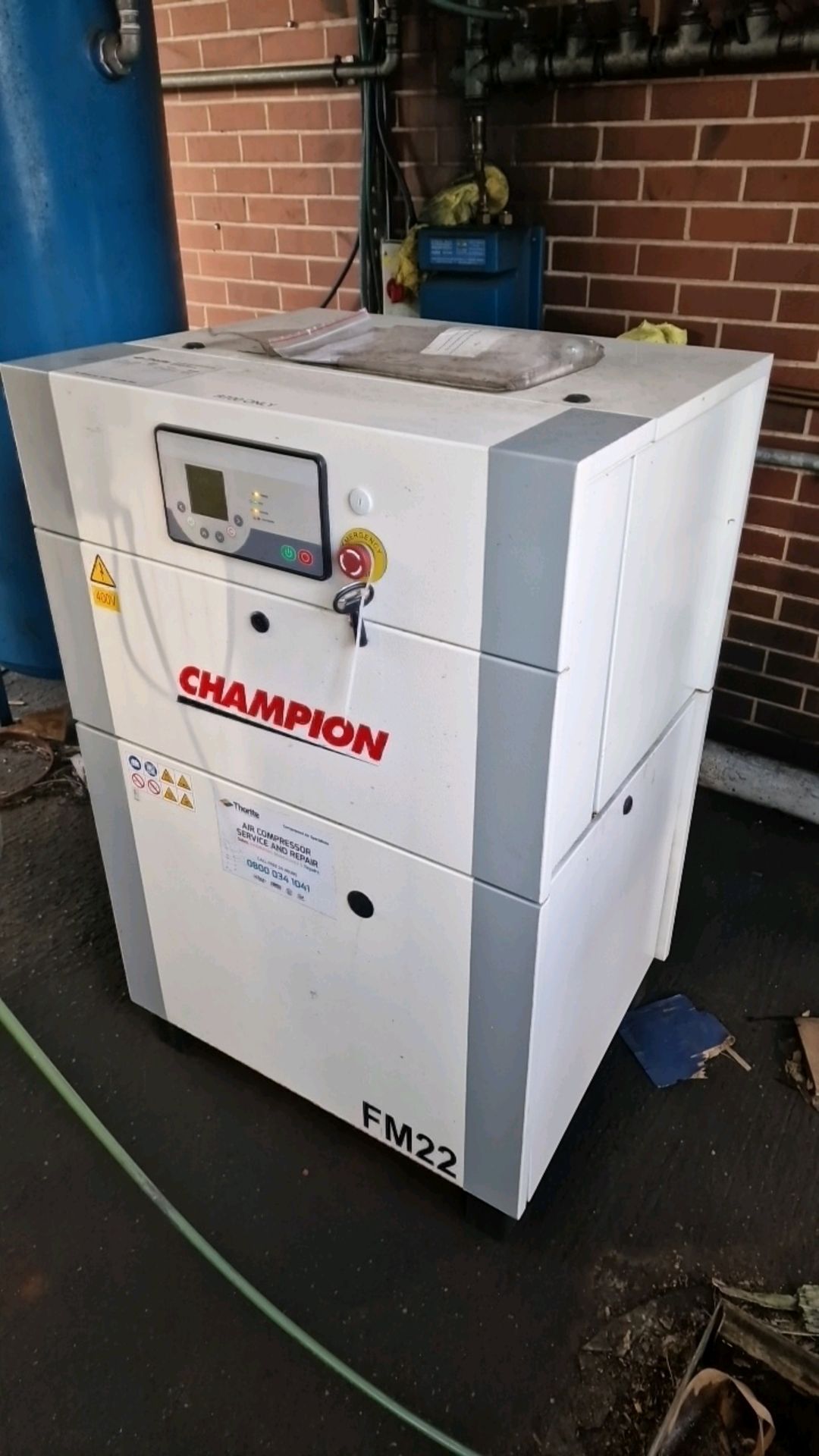 Champion Air Compressor - Image 5 of 5