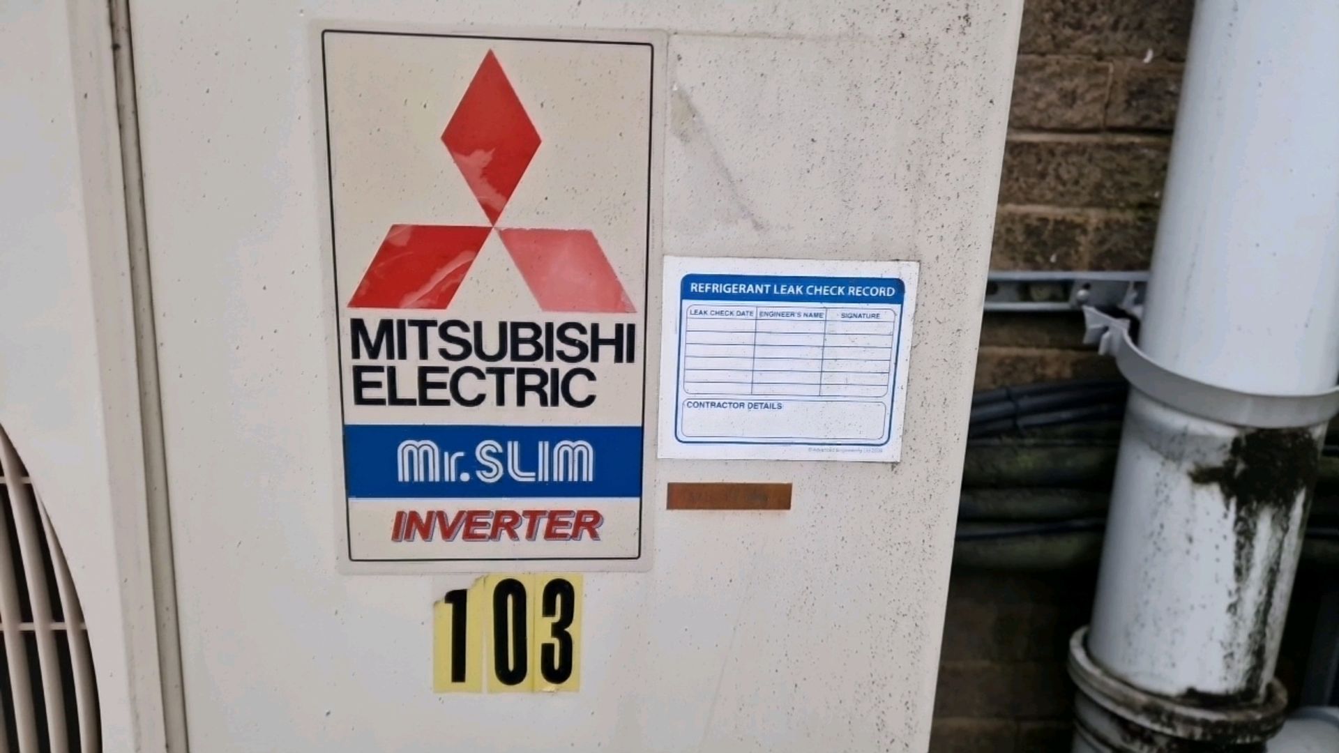 Mitsubishi Outdoor Aircon Unit - Image 2 of 3