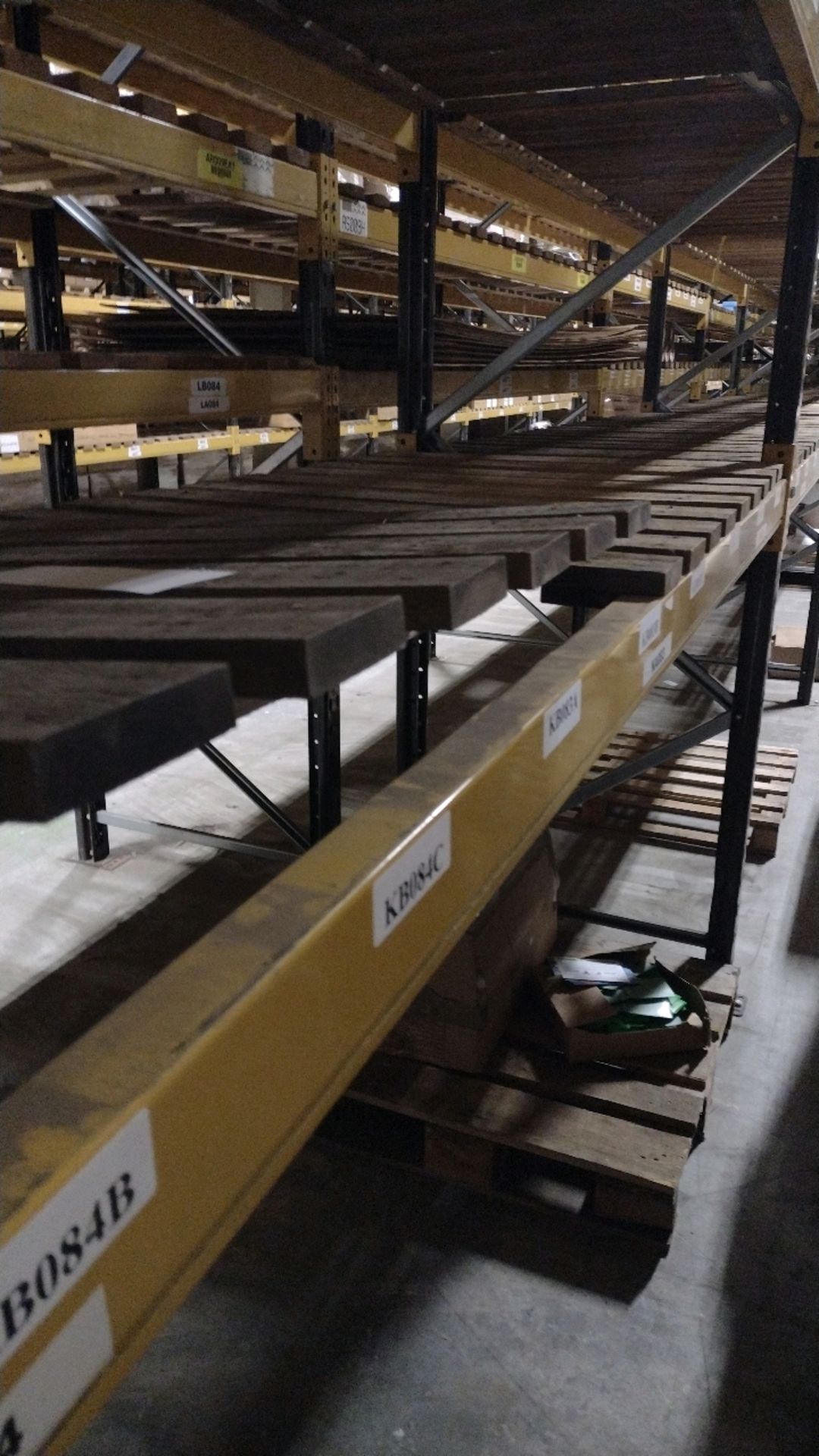 26 Bays Of Back To Back Boltless Industrial Pallet Racking - Image 7 of 14