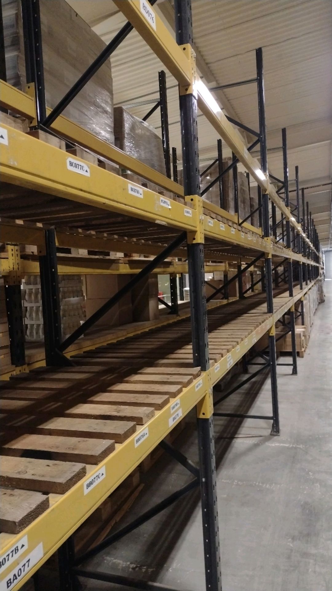 26 Bays Of Back To Back Boltless Industrial Pallet - Image 4 of 11