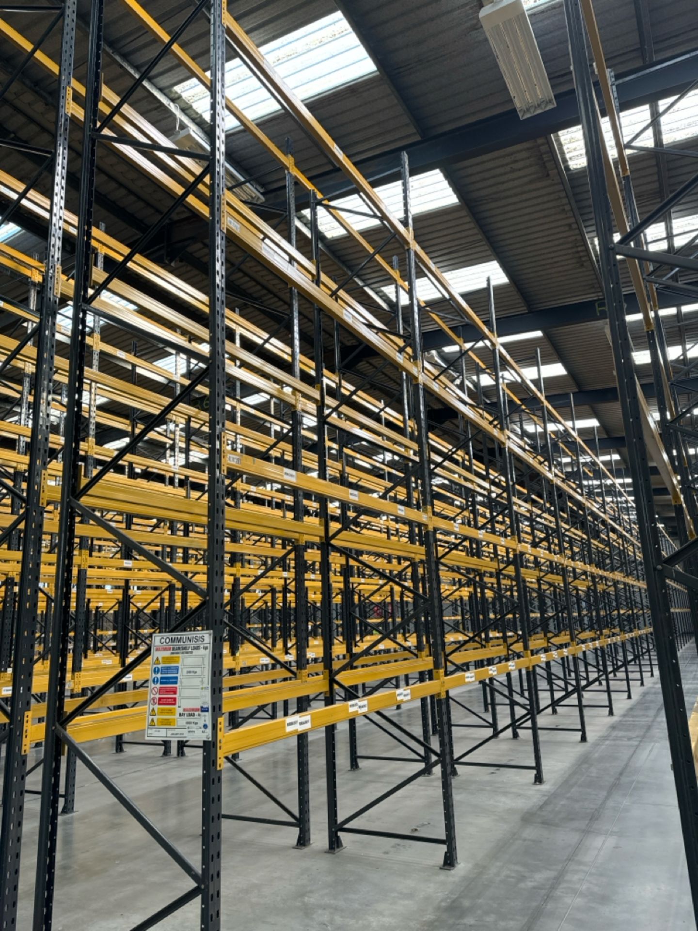 40 Bays Of Back To Back Boltless Industrial Pallet - Image 3 of 8