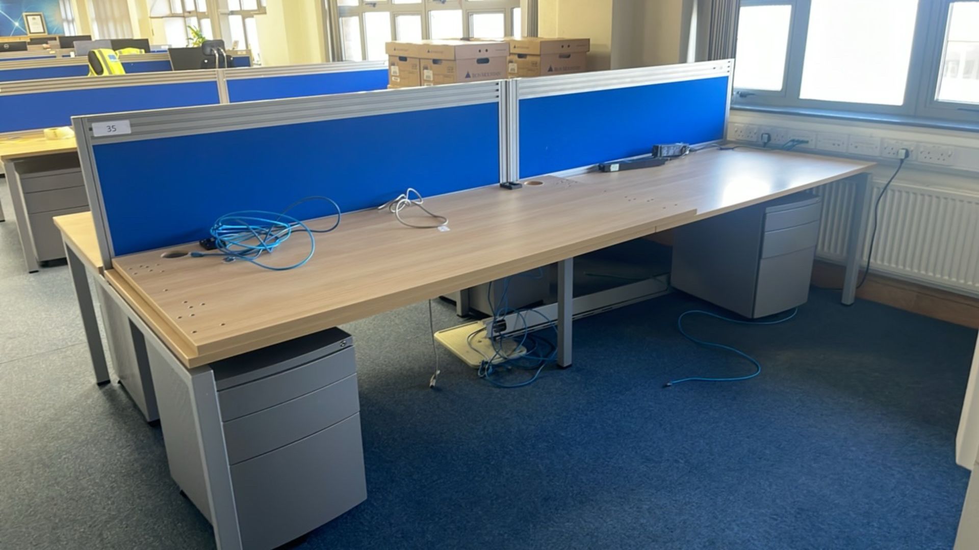 Bank Of 4 Desks With Privacy Dividers & Chairs - Image 4 of 4