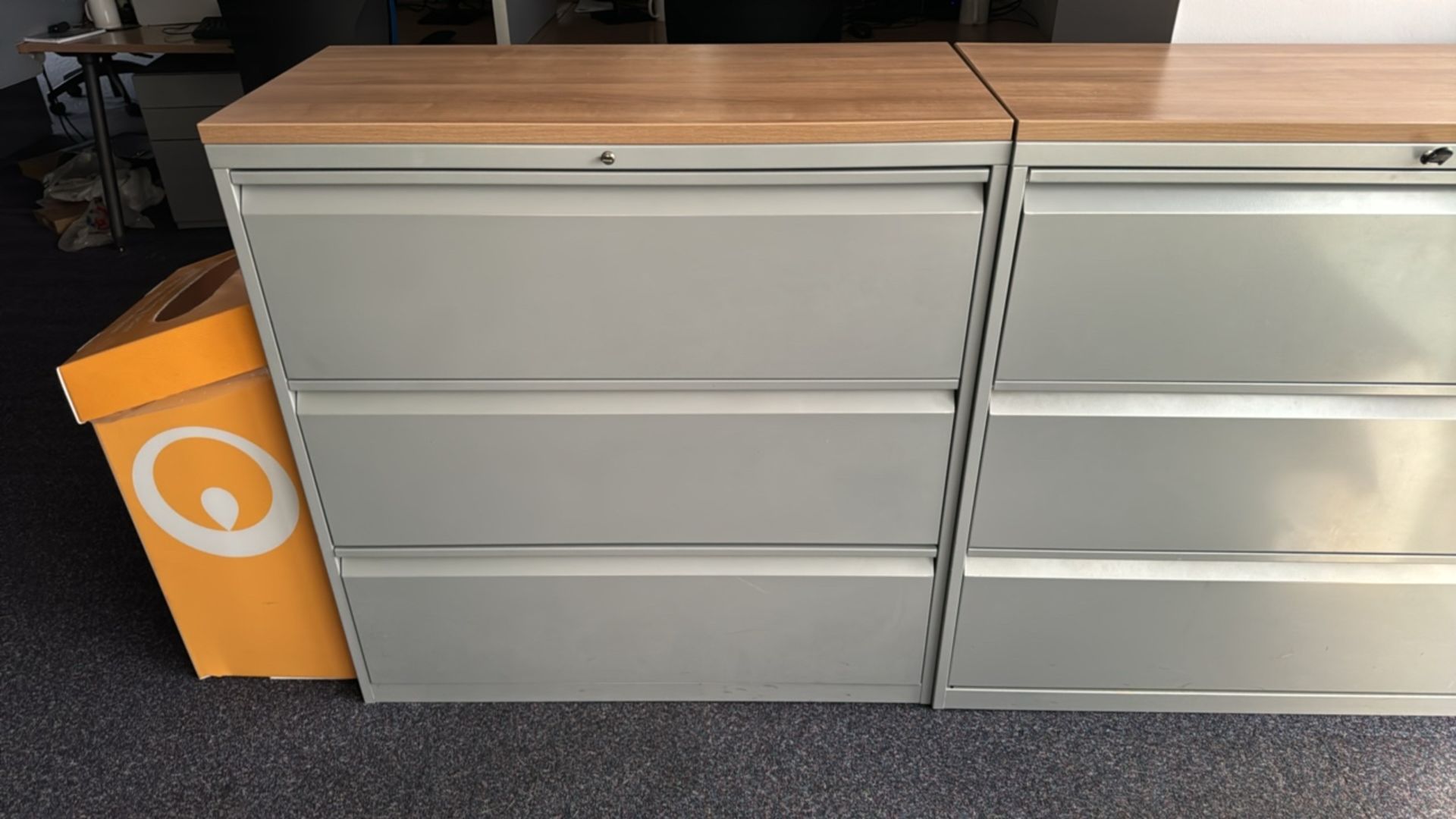 Bisley 3 Drawer Filing Cabinet x2 - Bild 2 aus 4