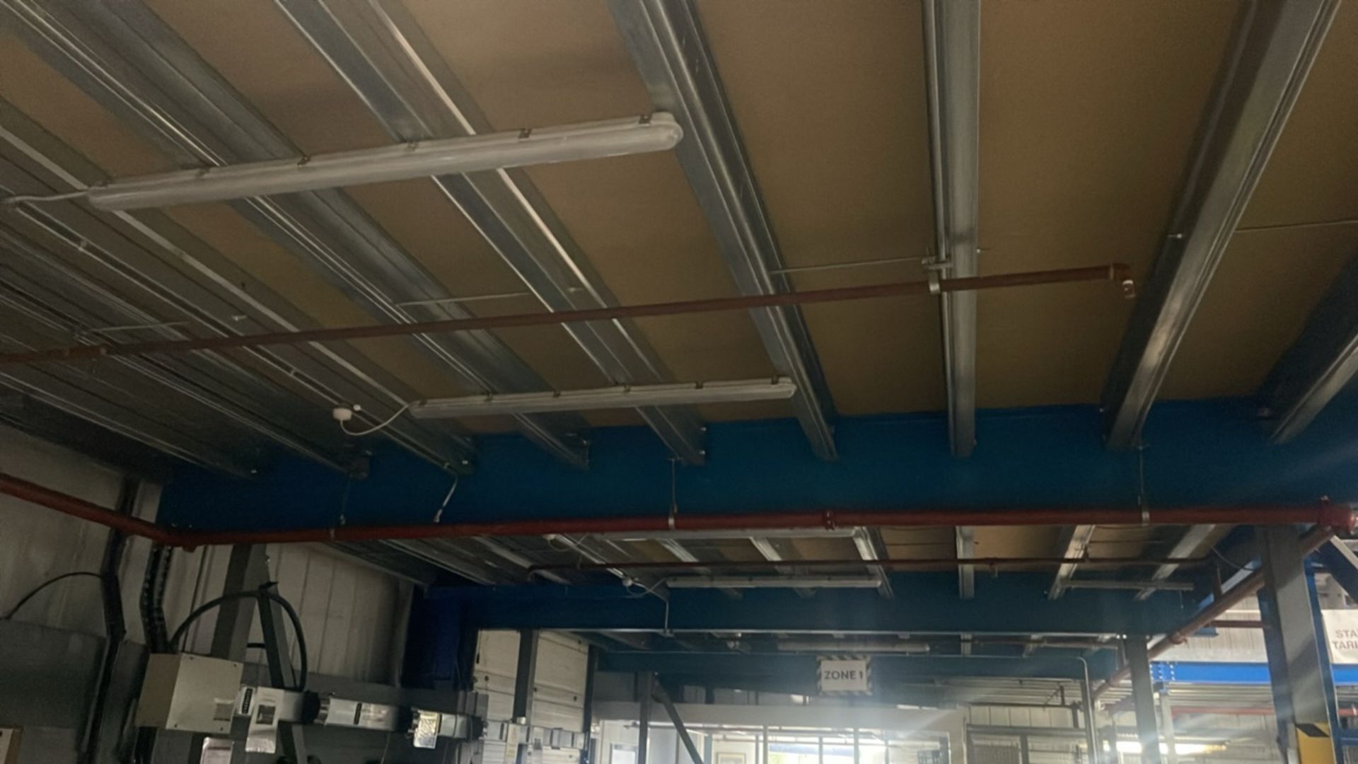 Mezzanine Floor - Bild 16 aus 21