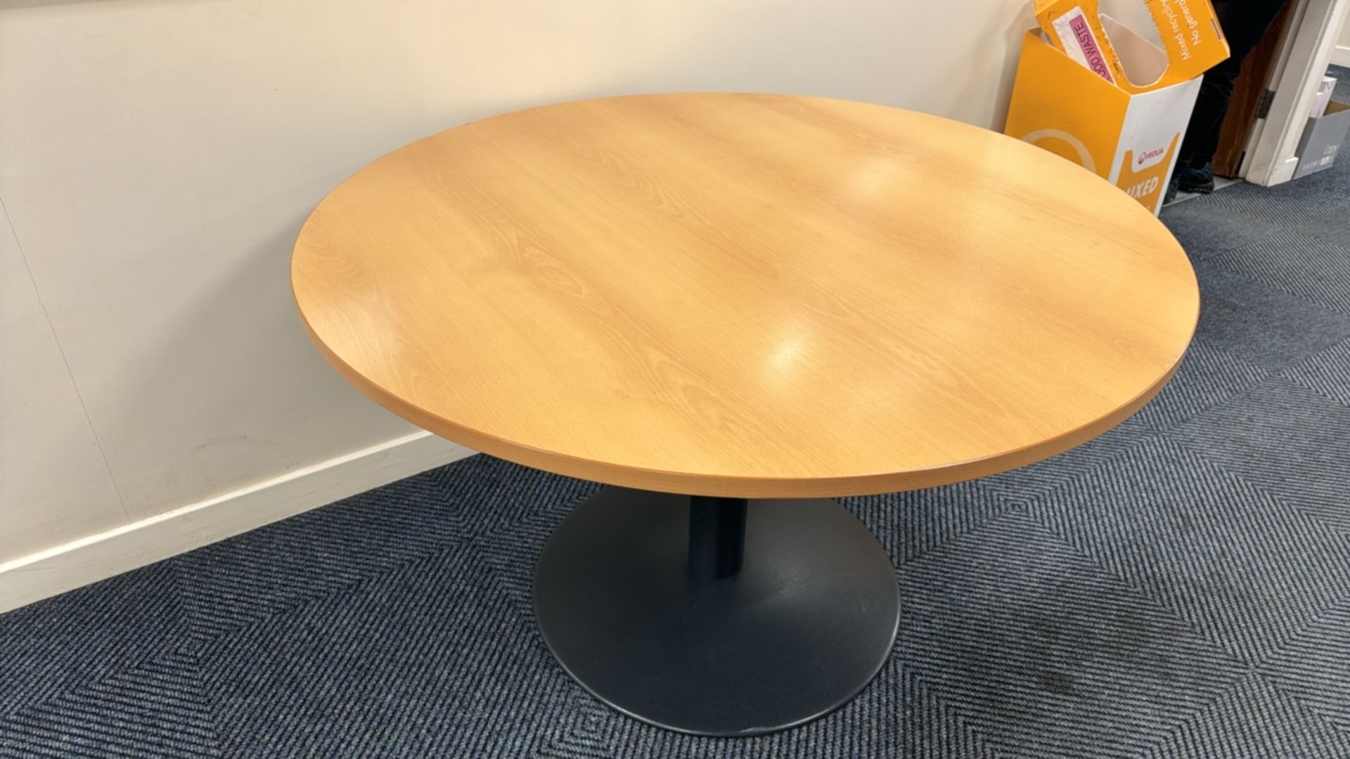 Circular Pine Effect Table