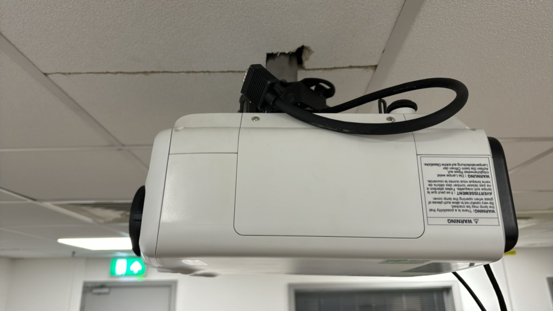 Epson Projector - Image 2 of 4