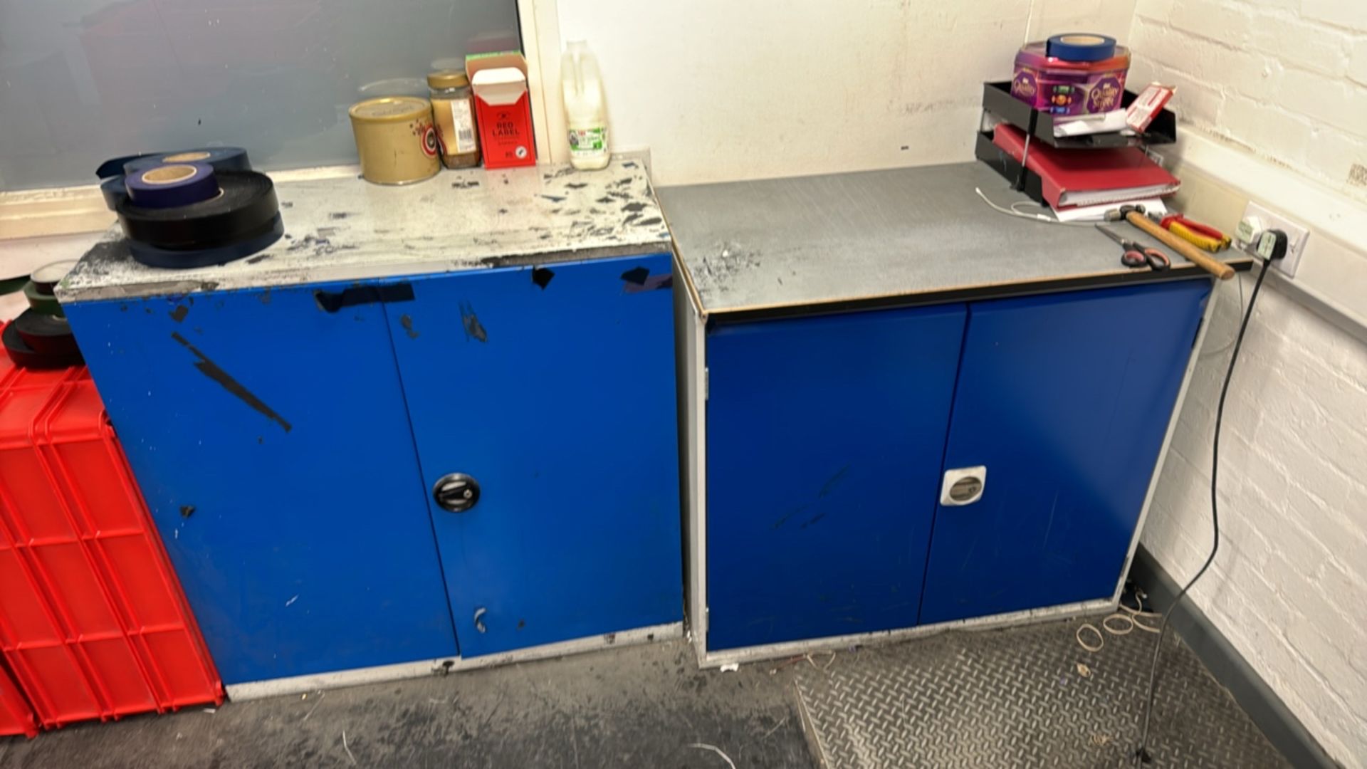 Blue Metal Storage Units x2 - Image 4 of 5