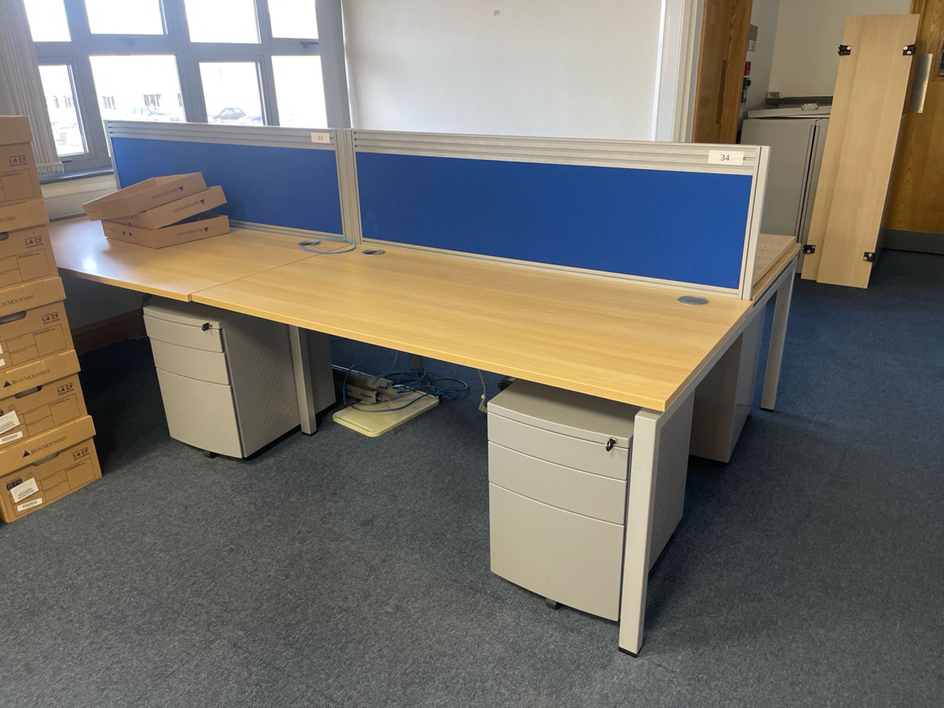 Bank Of 4 Desks With Privacy Dividers & Chairs