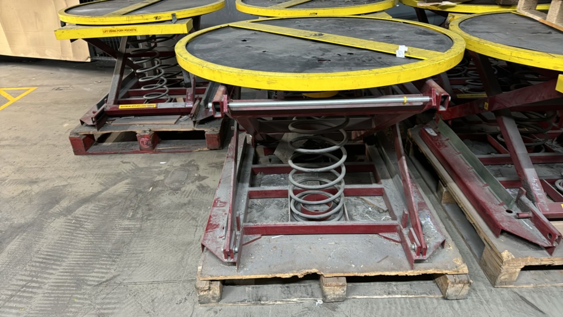 Pallet Pal 360 Spring Pallet Positioner / Level Loader