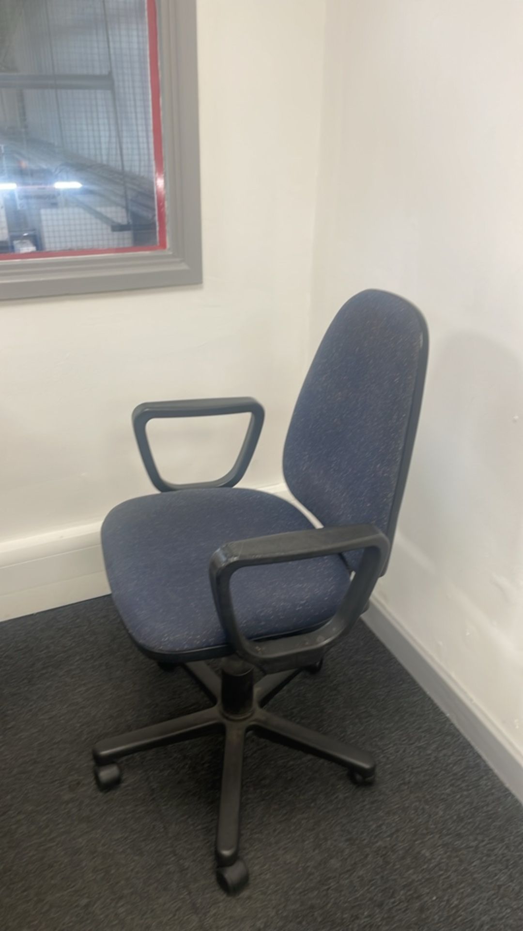 Pair Of Desks, Chairs & Computer Equipment - Image 6 of 7