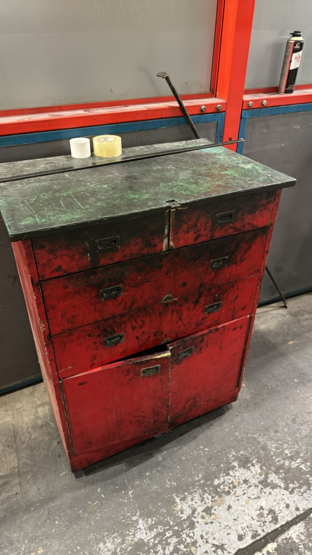Red Tool Chest with Work top x2 - Bild 5 aus 6