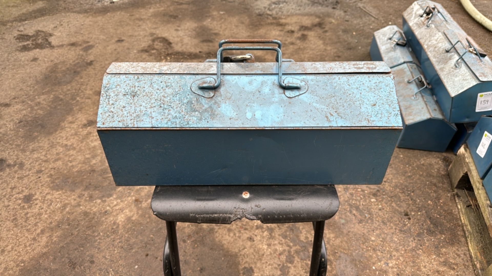 Talco Metal Toolbox & Lock - Image 2 of 11