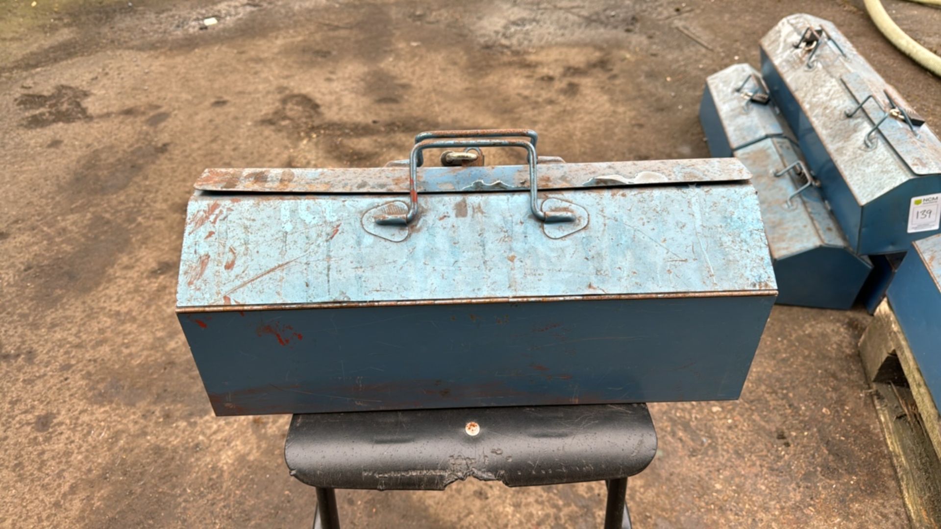 Talco Metal Toolbox & Lock - Image 2 of 10