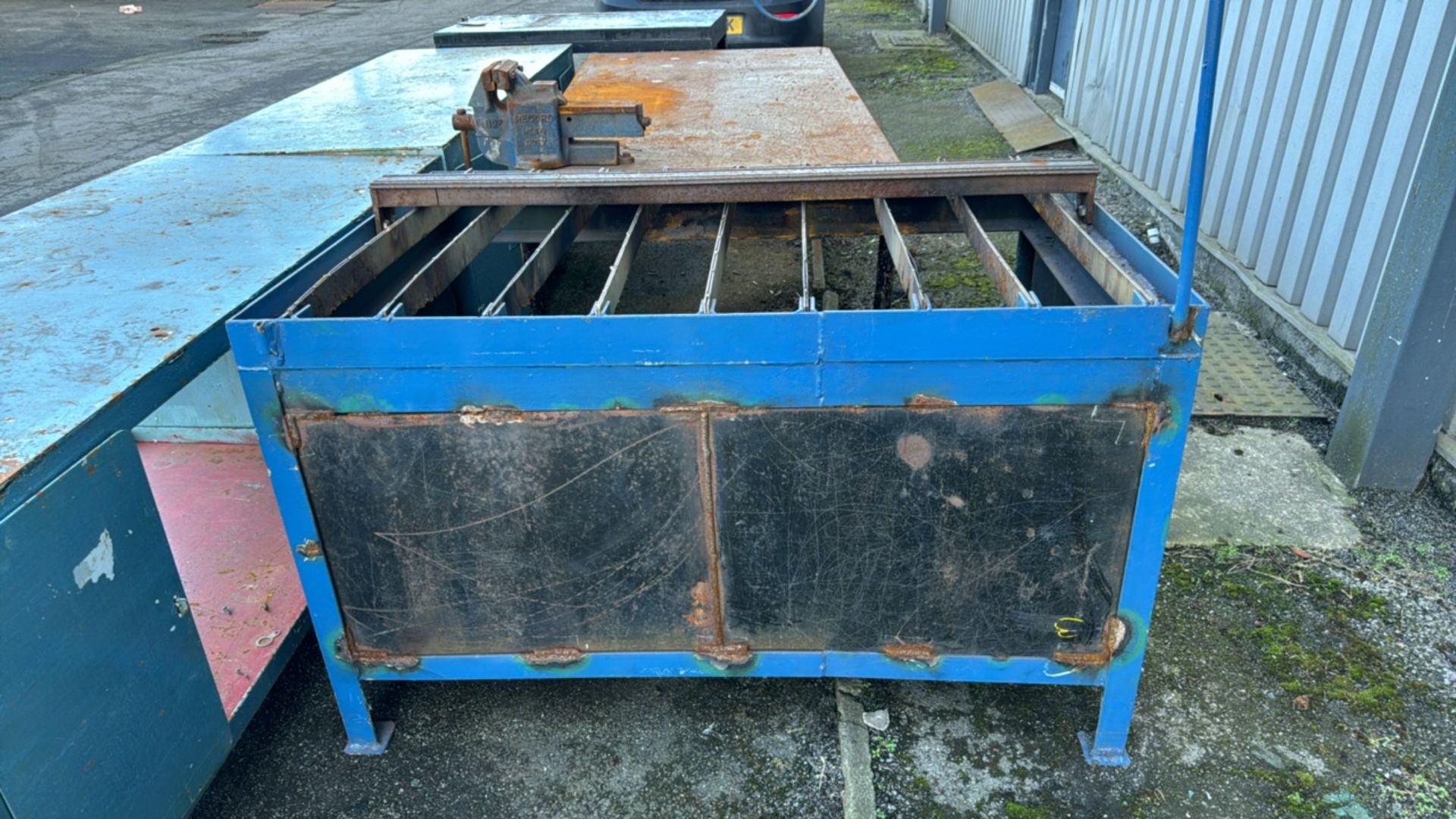 Flame Workbench With Track