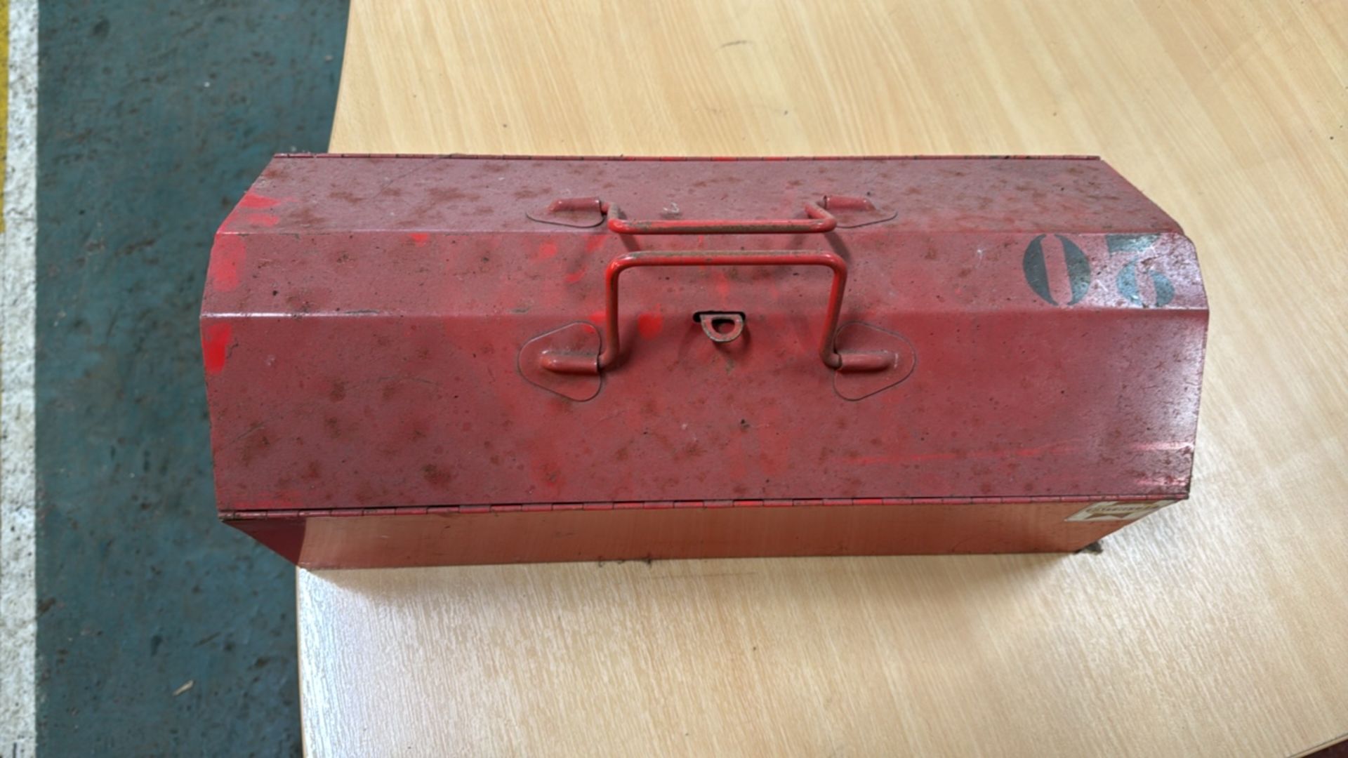 Empty Red Metal Toolbox - Image 3 of 4