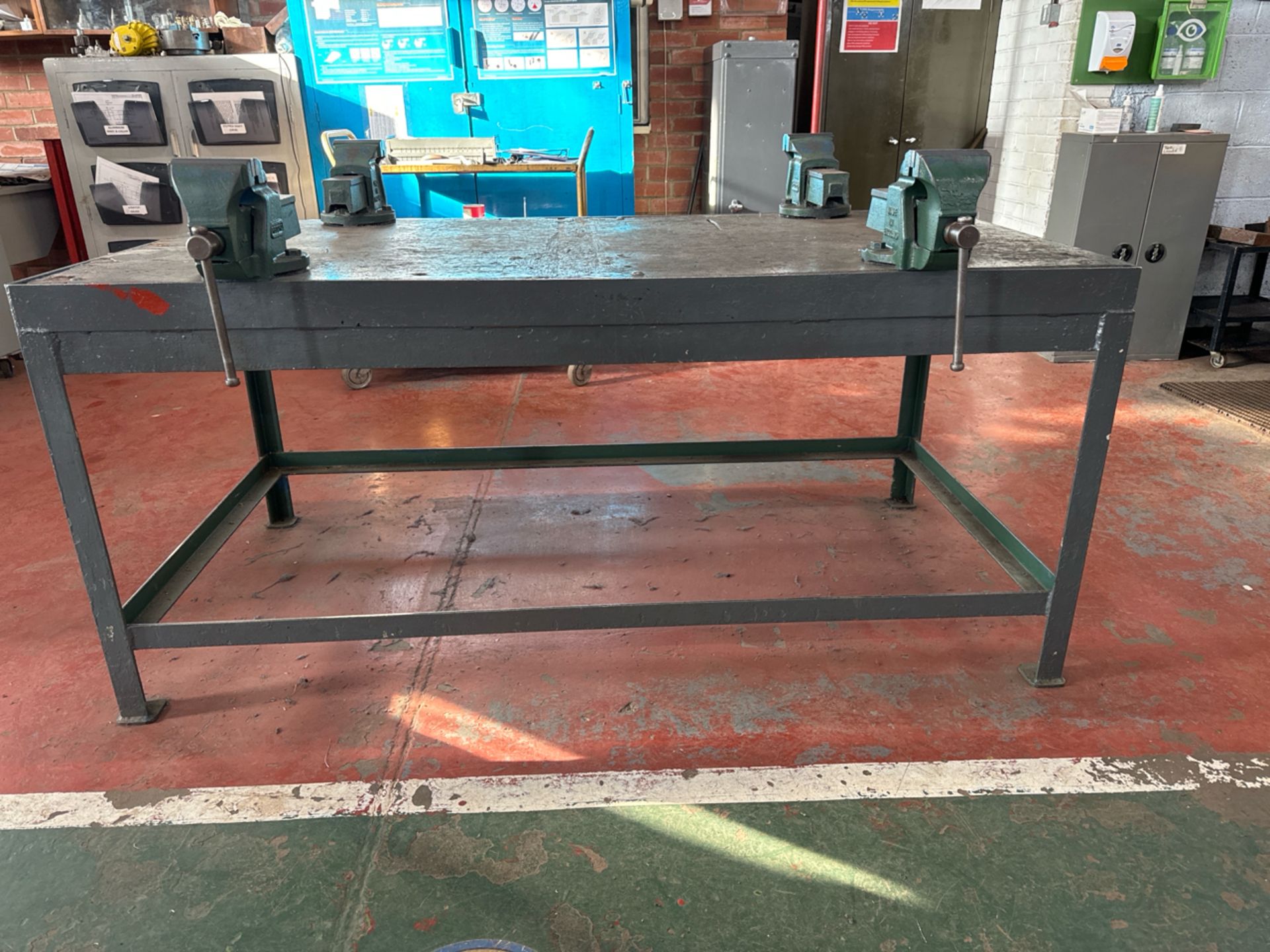 Metal Framed Workbench With 4 Vices