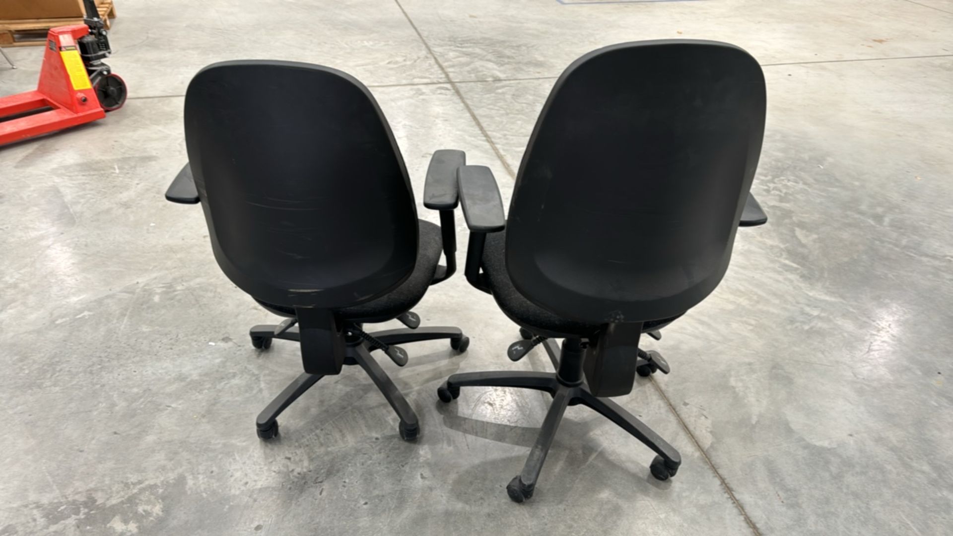 Office Chairs x2 - Image 5 of 5